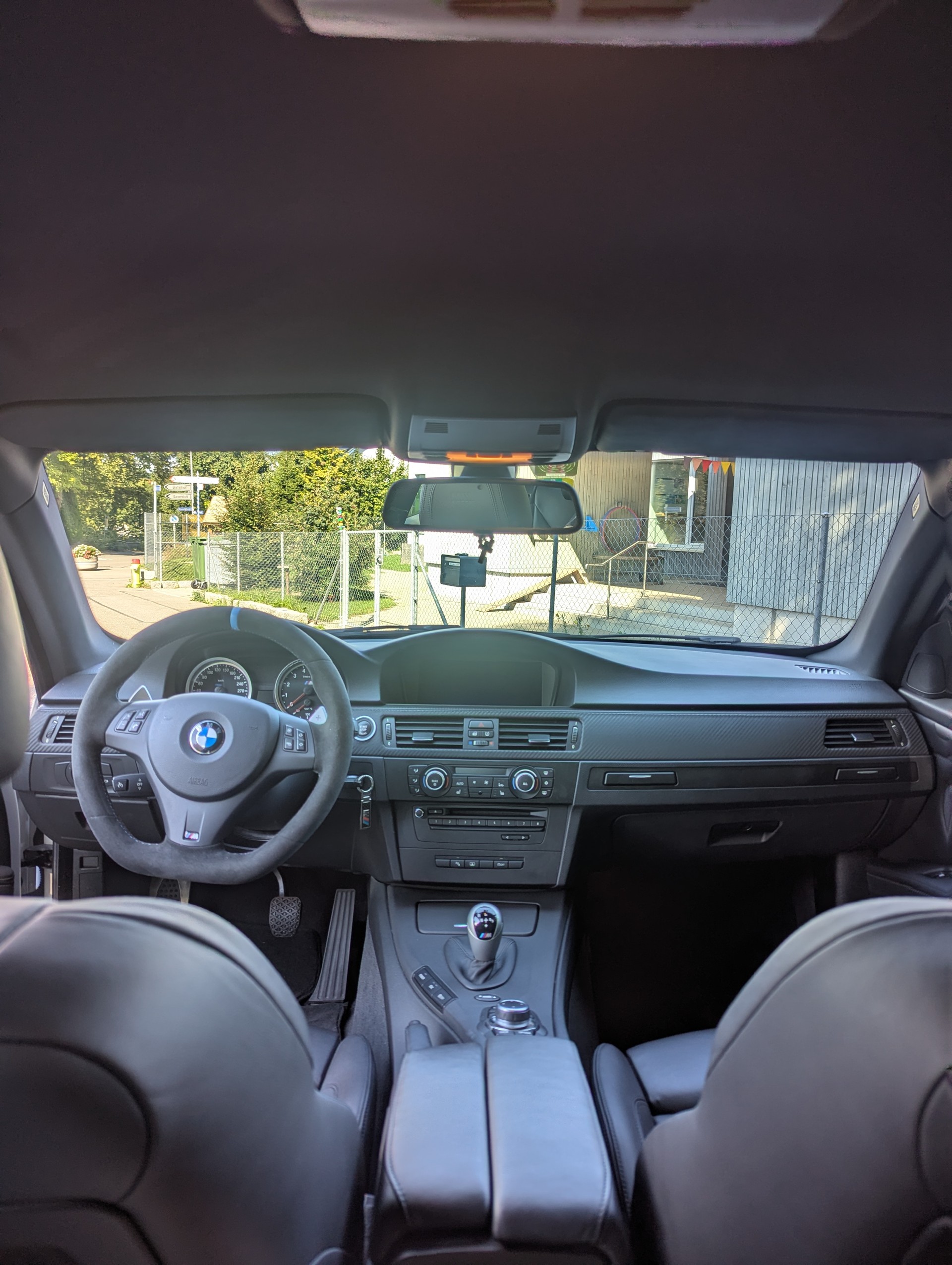 BMW M3-image-6