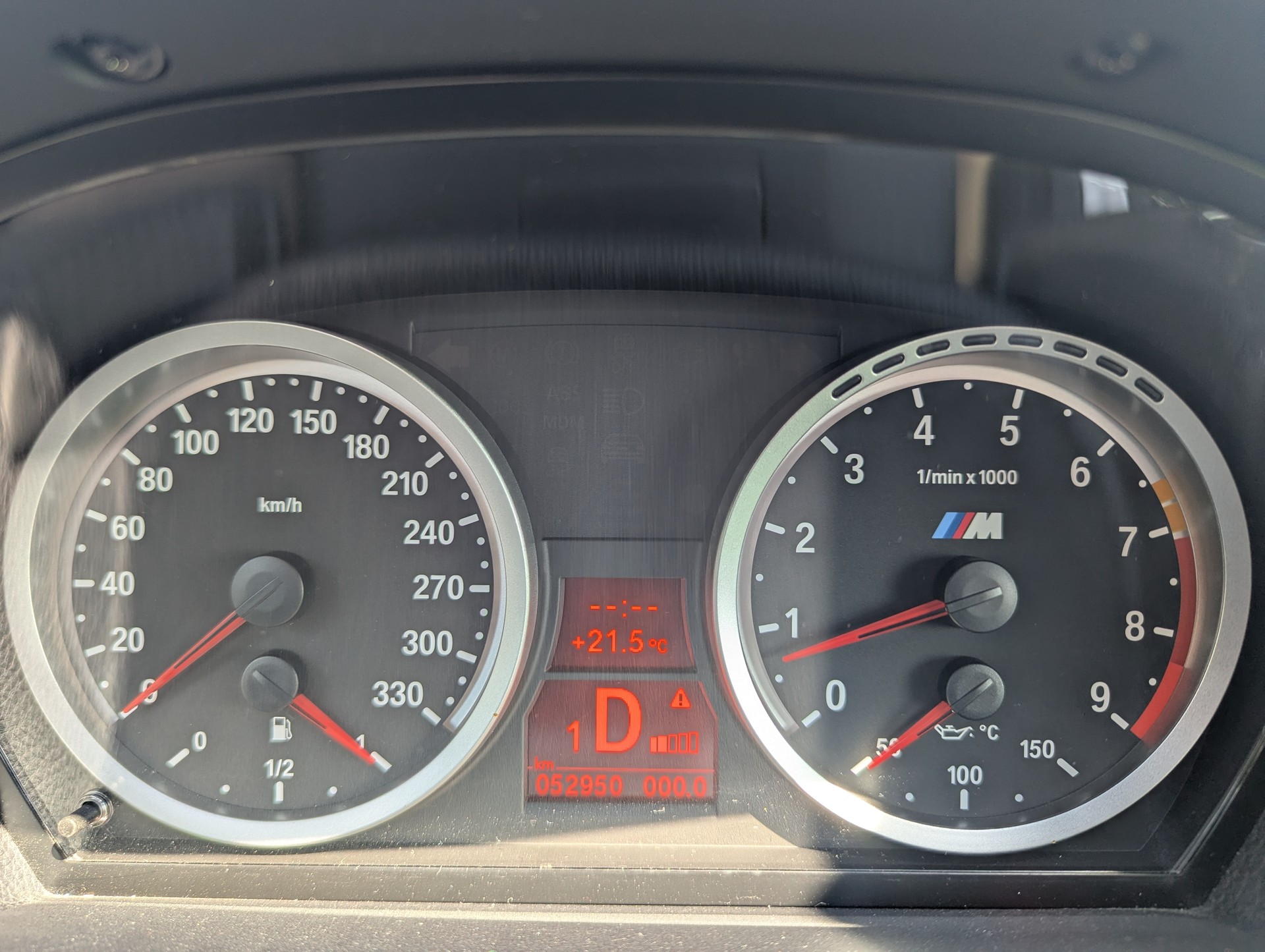 BMW M3-image-8