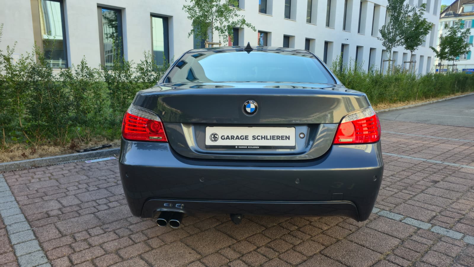 BMW 530xi Steptronic M-Paket| Facelift| Aus erster Hand| Top Ausstattung| Frisch ab MFK| AHK- Kupplung| Abstandsregelautomat|-image-7