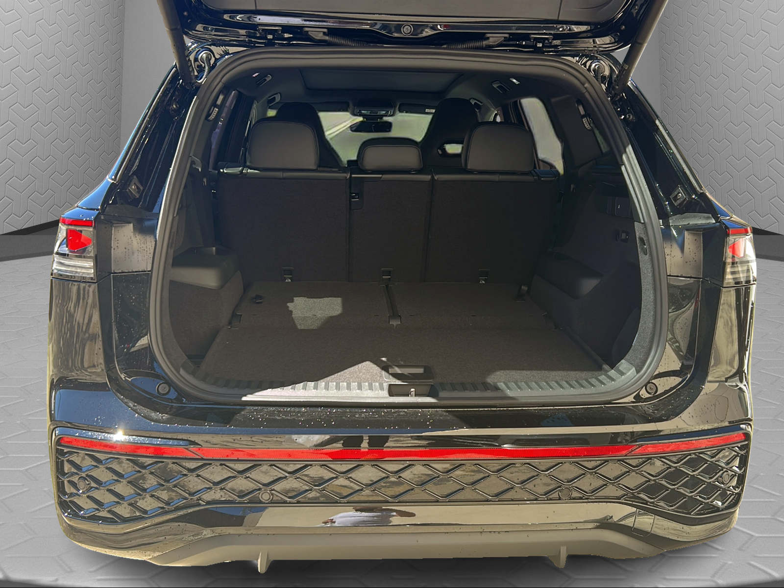 VW Tayron 2.0 TSI R-Line Plus DSG 4Motion-image-13