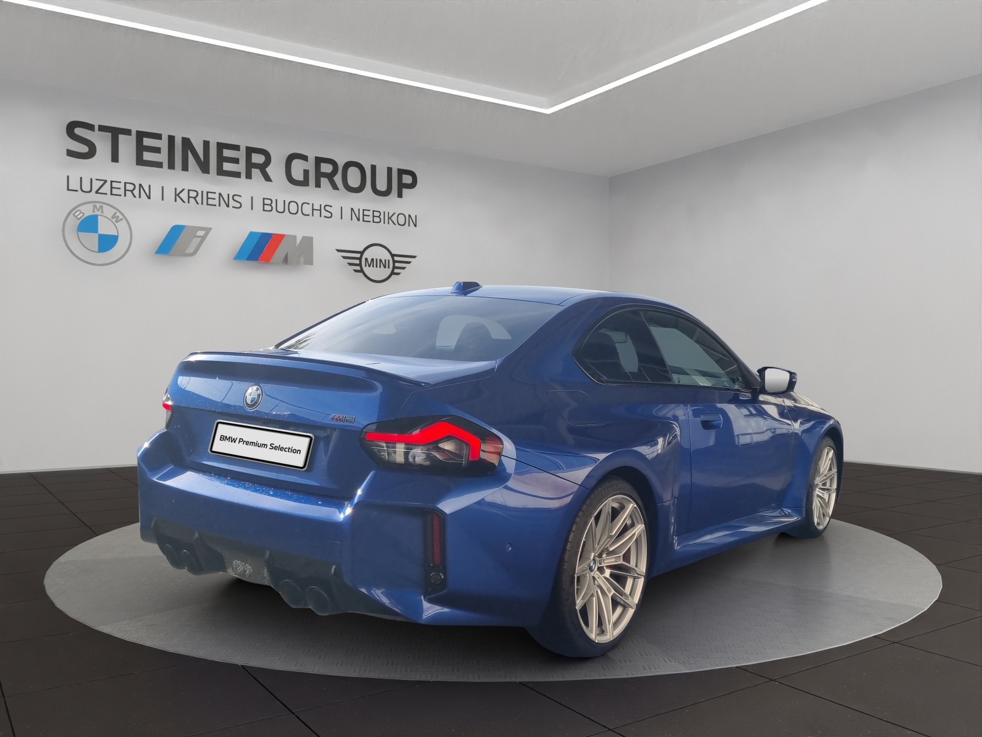 BMW M2 Steptronic-image-3