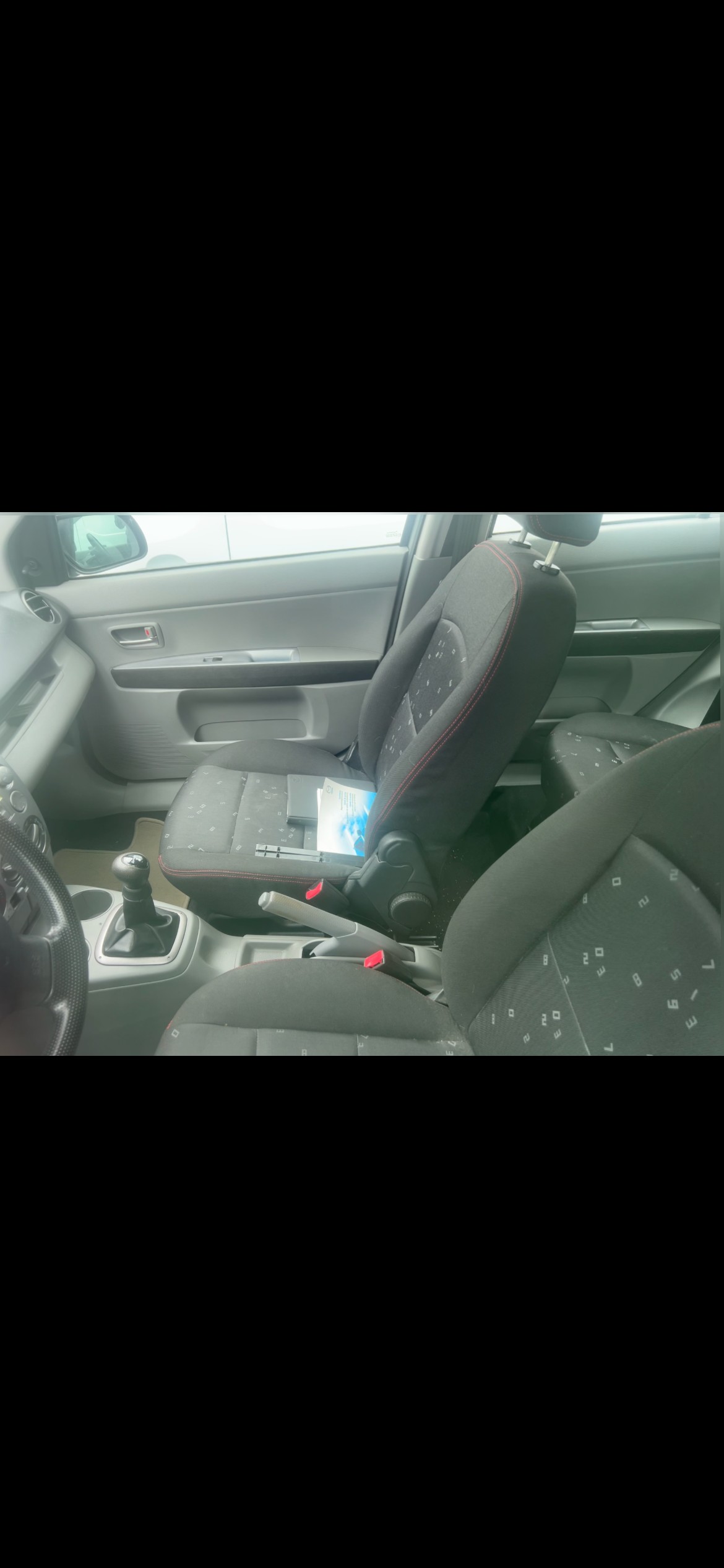 MAZDA 2 1.4i 16V Exclusive Automatisch-image-8