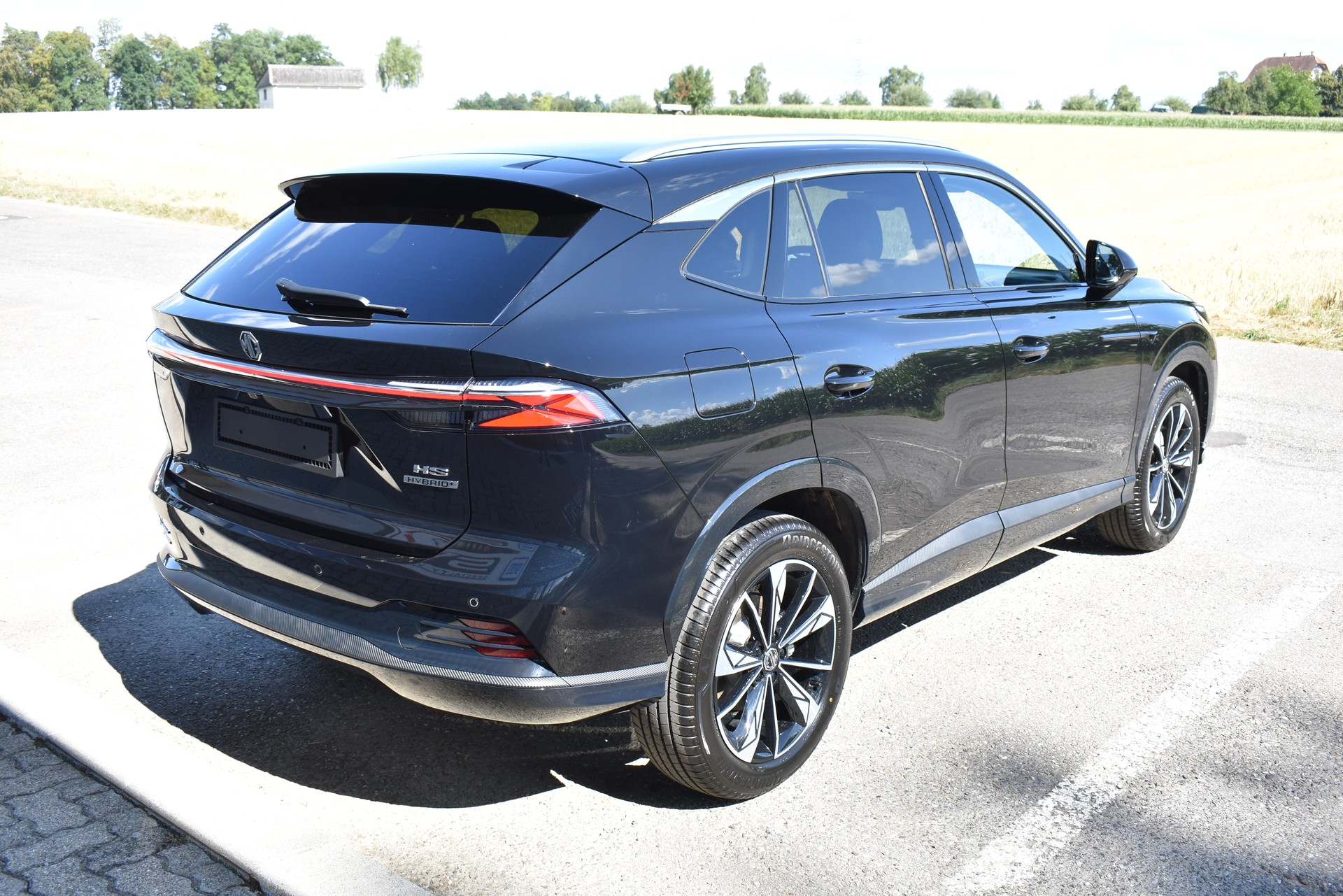 MG HS 1.5 T Hybrid+ Luxury-image-6