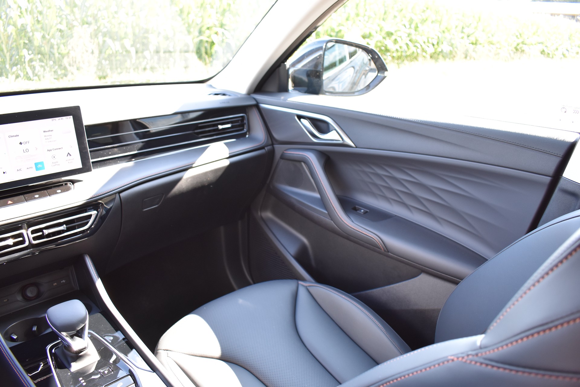 MG HS 1.5 T Hybrid+ Luxury-image-10