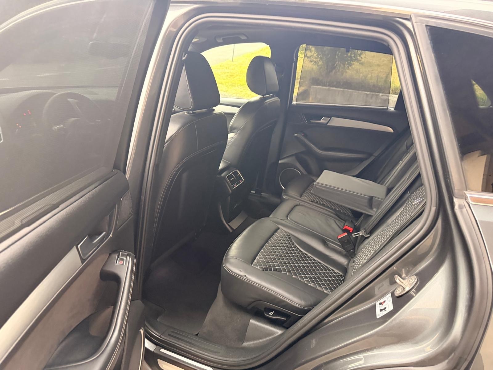 AUDI SQ5 3.0 TDI plus quattro tiptronic-image-8