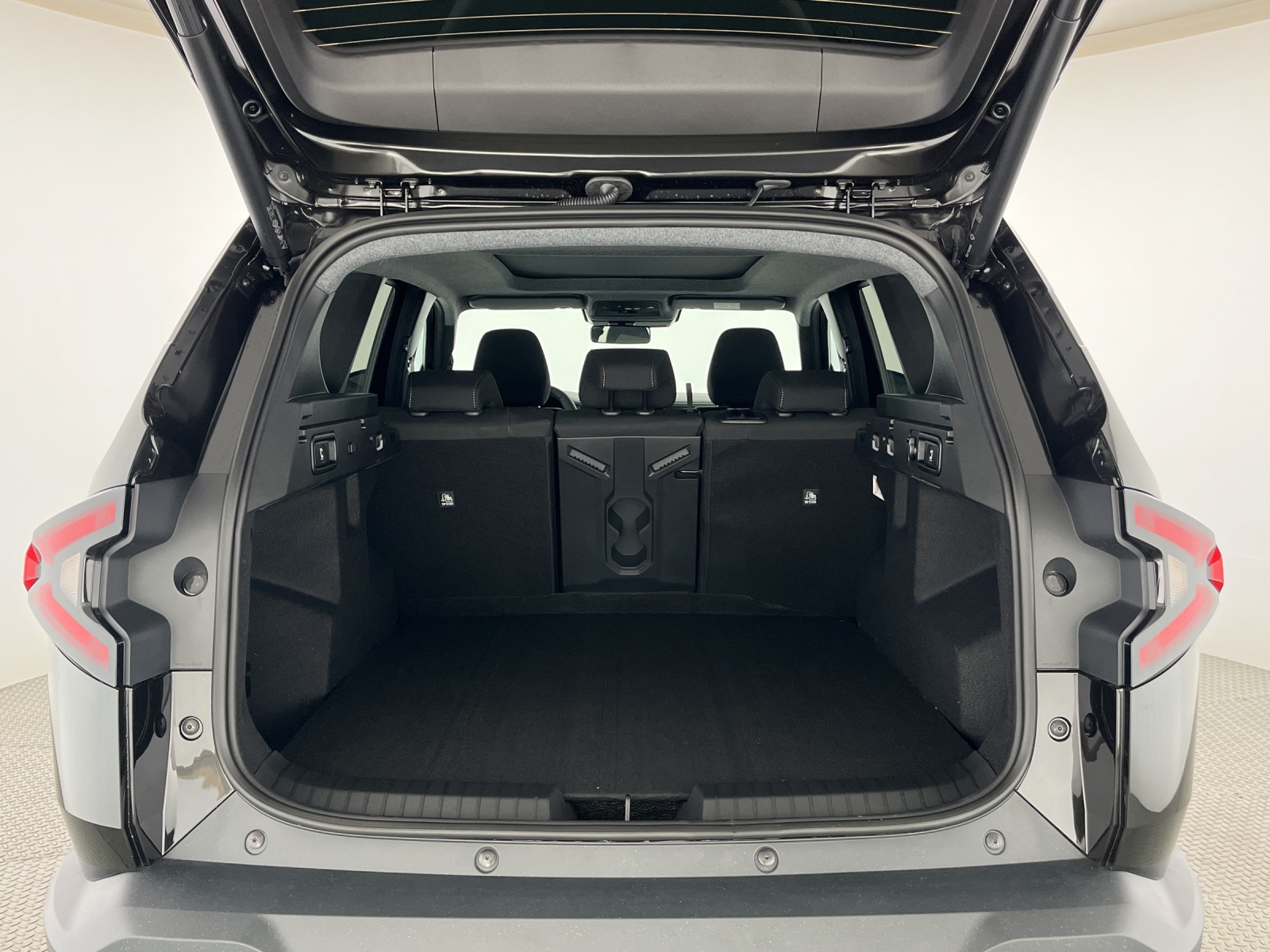 DACIA Bigster 1.2 Hybrid Journey 4WD-image-17