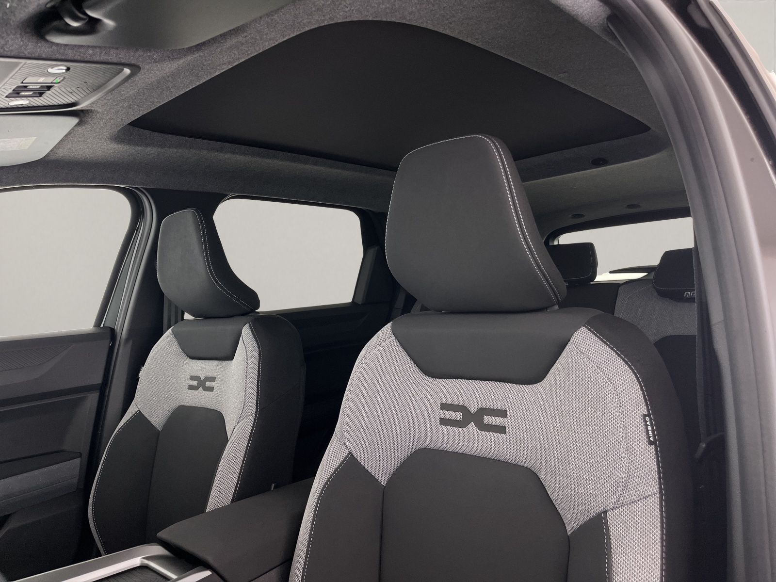 DACIA Bigster 1.2 Hybrid Journey 4WD-image-14