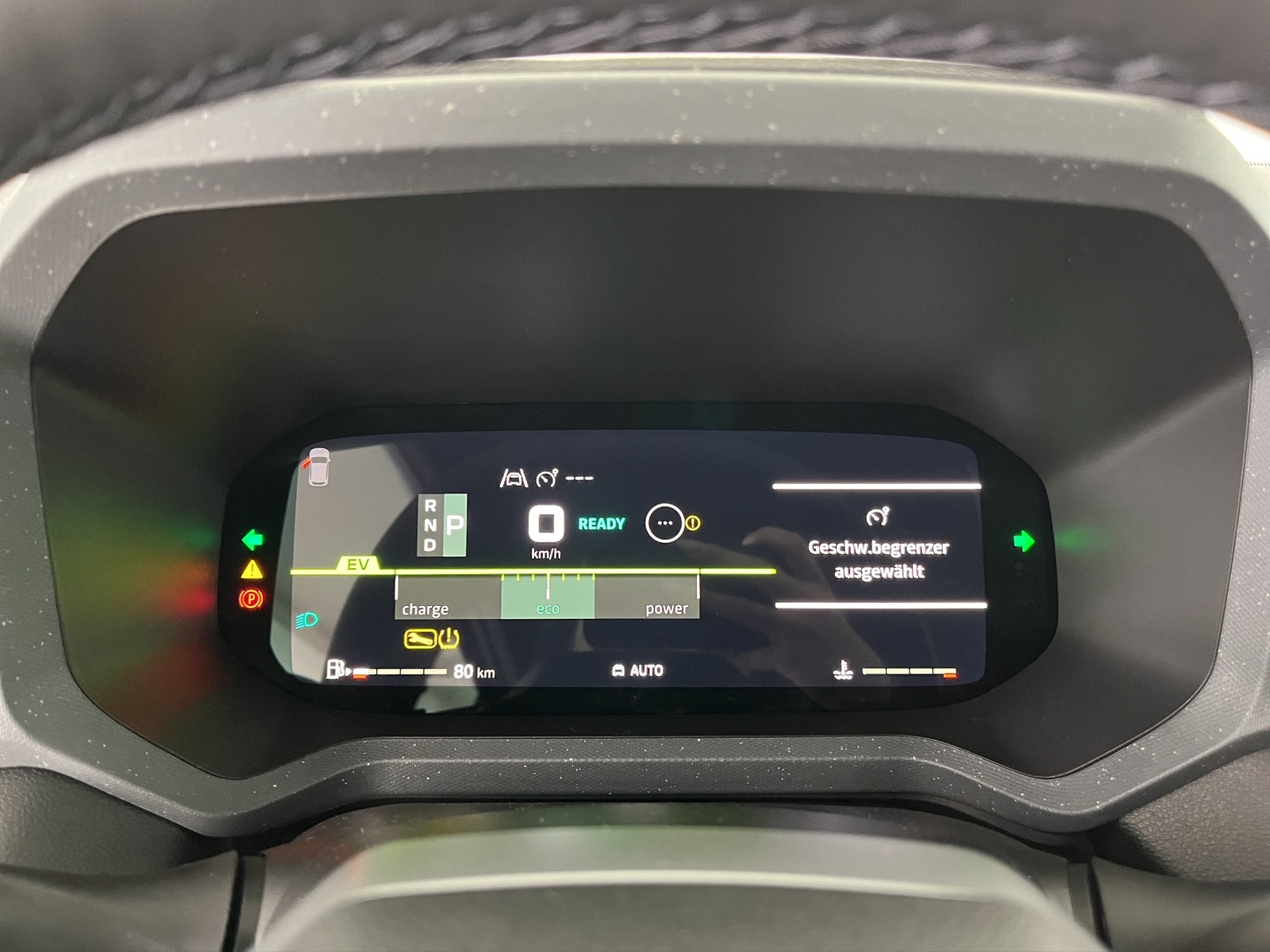 DACIA Bigster 1.2 Hybrid Journey 4WD-image-10