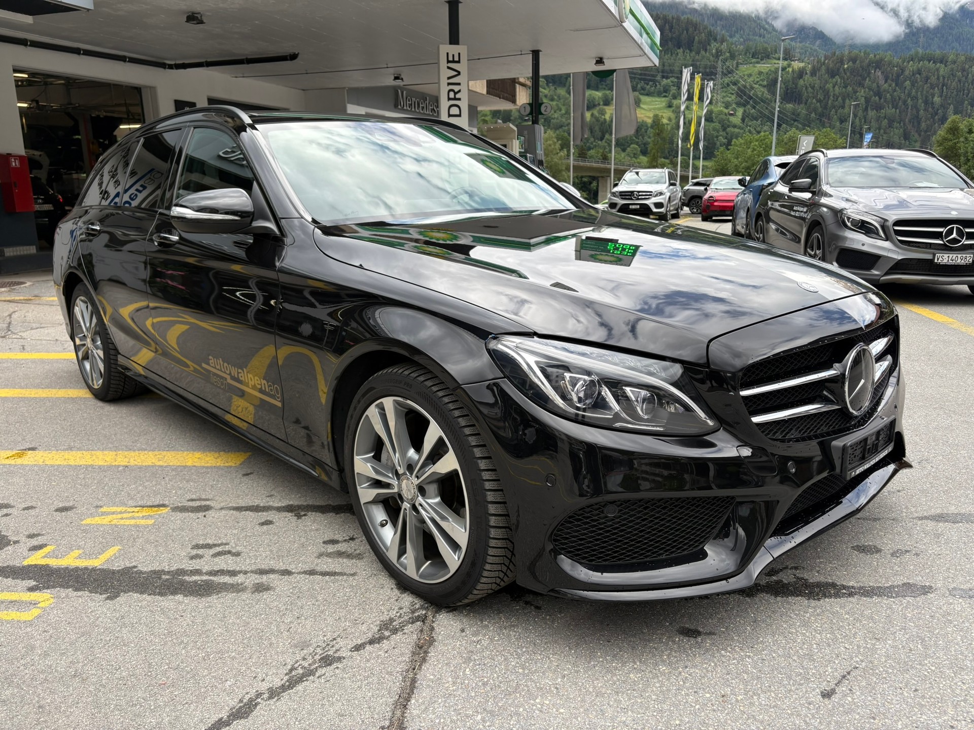 MERCEDES-BENZ C 250 BlueTEC AMG Line 4M-image-2