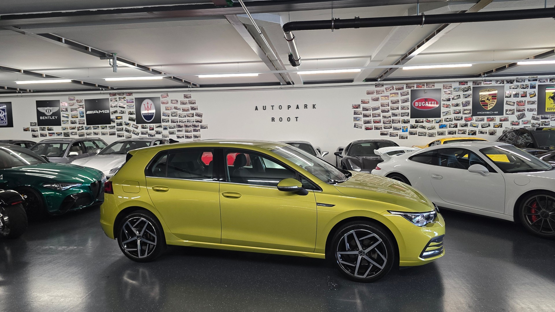 VW Golf 1.5 eTSI mHEV ACT First Edition DSG-image-3