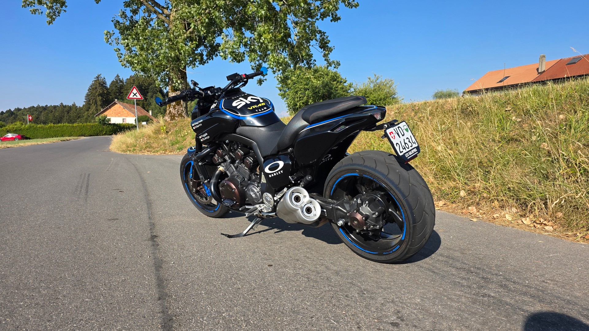 YAMAHA V-MAX-image-4