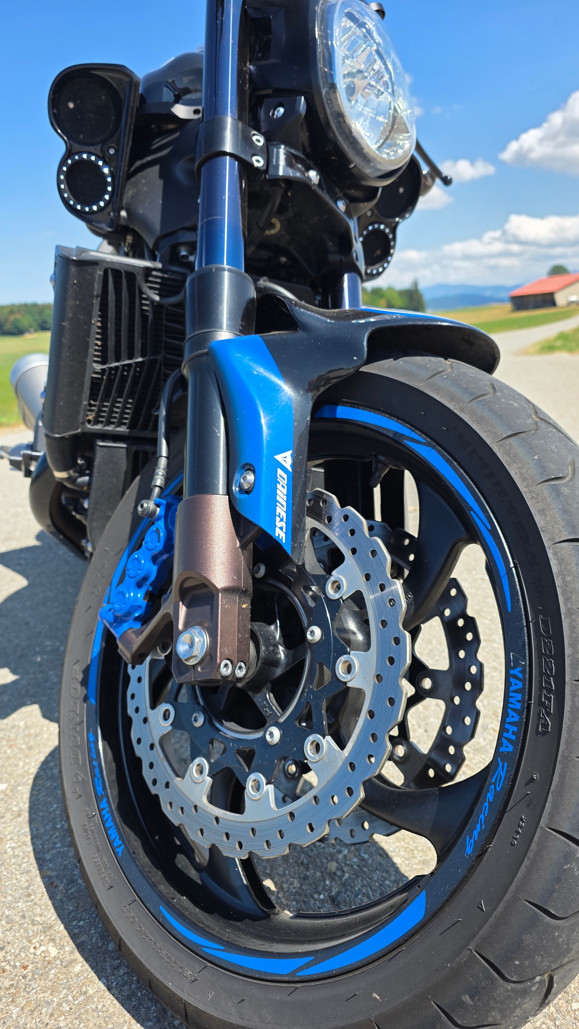 YAMAHA V-MAX-image-8