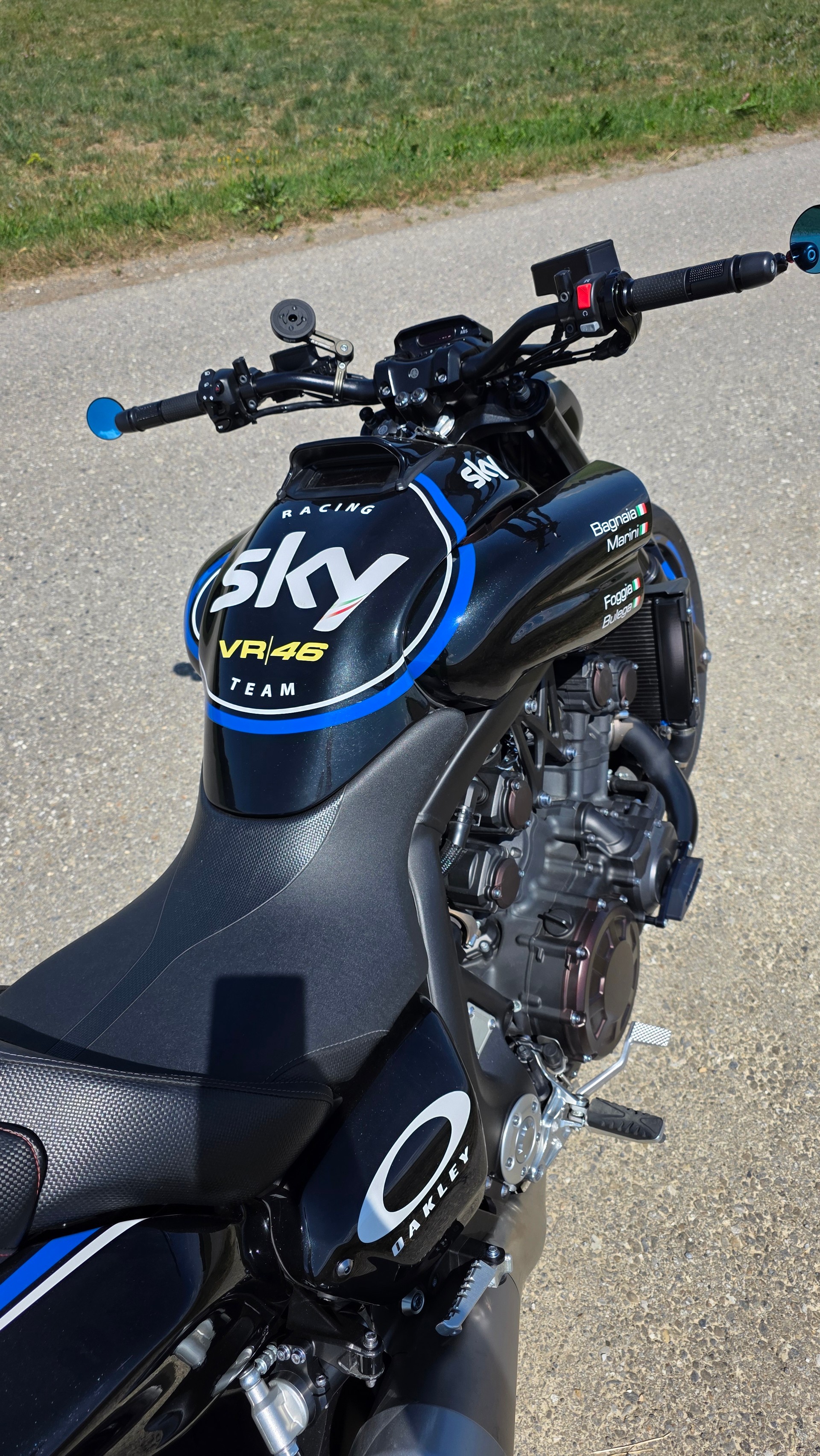 YAMAHA V-MAX-image-7