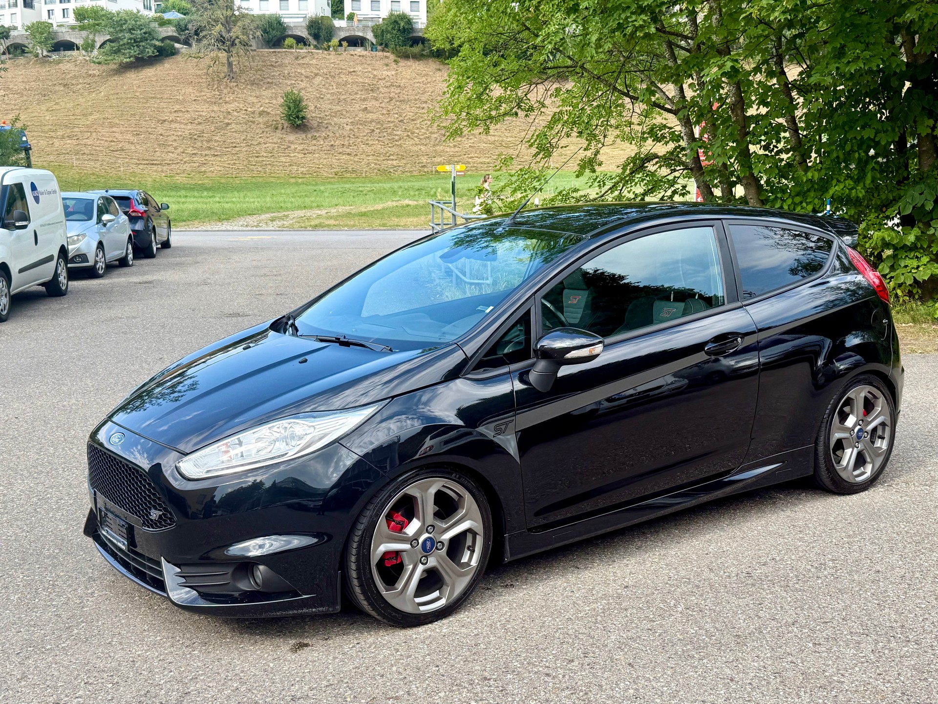 FORD Fiesta 1.6 SCTi ST-2-image-2