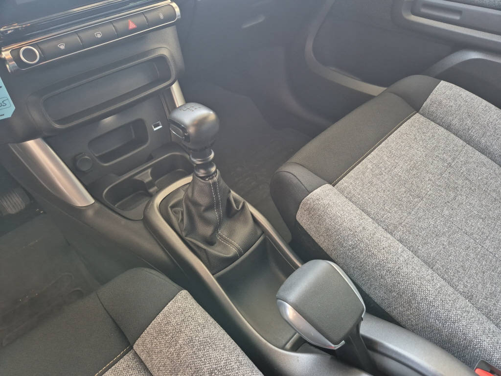 CITROEN C3 Aircross 1.5 BlueHDi Feel-image-12