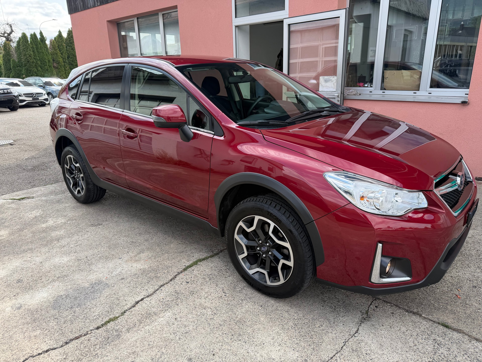SUBARU XV 2.0 Swiss Two AWD CVT-image-1