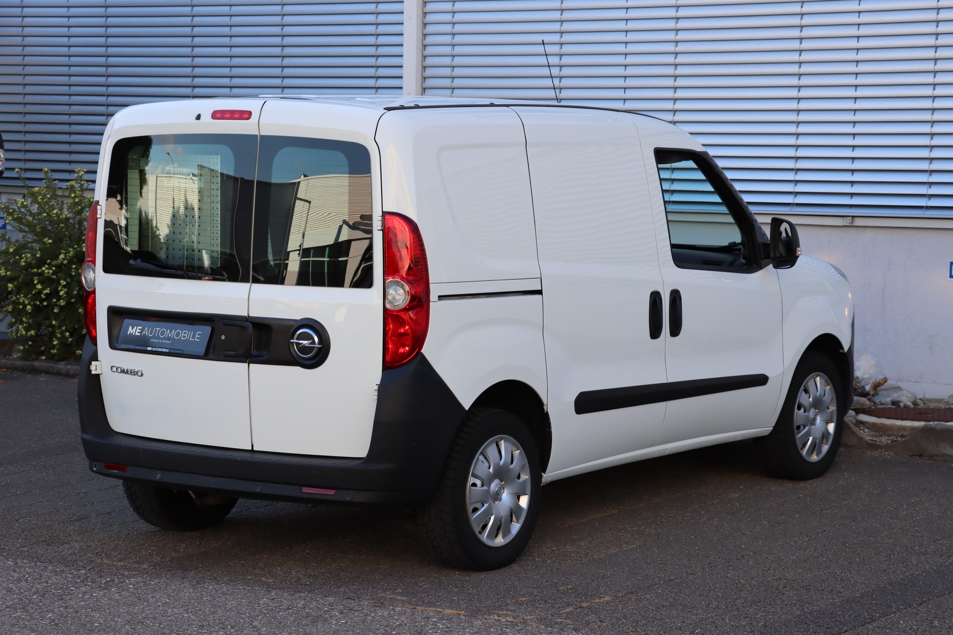 OPEL Combo 1.4i 2.2 L1H1-image-3