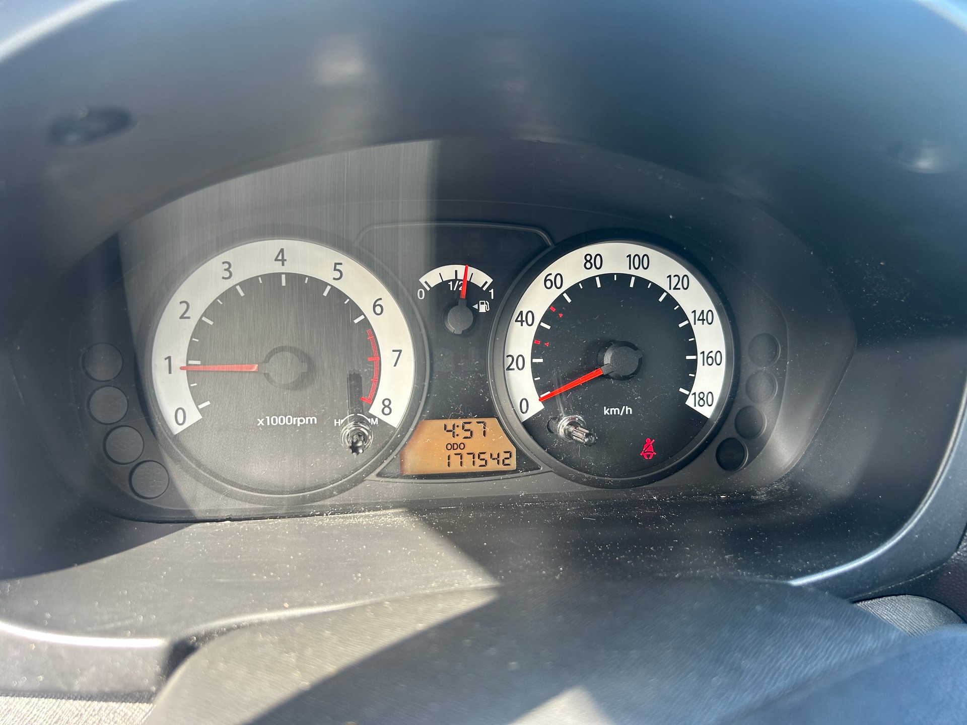 KIA Picanto 1.1 Trend-image-9