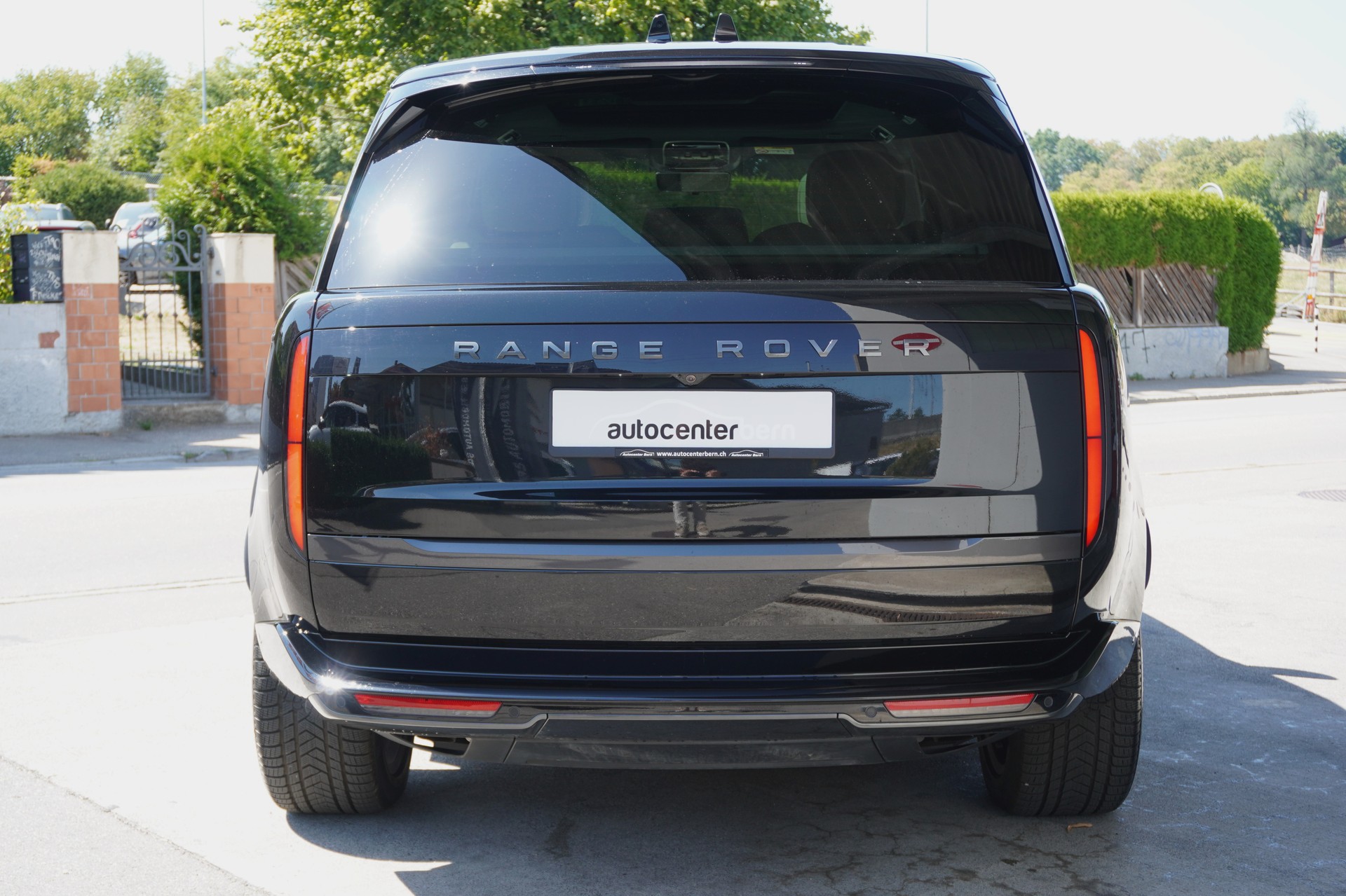LAND ROVER Range Rover P550e Si6 PHEV HSE Automatic-image-5