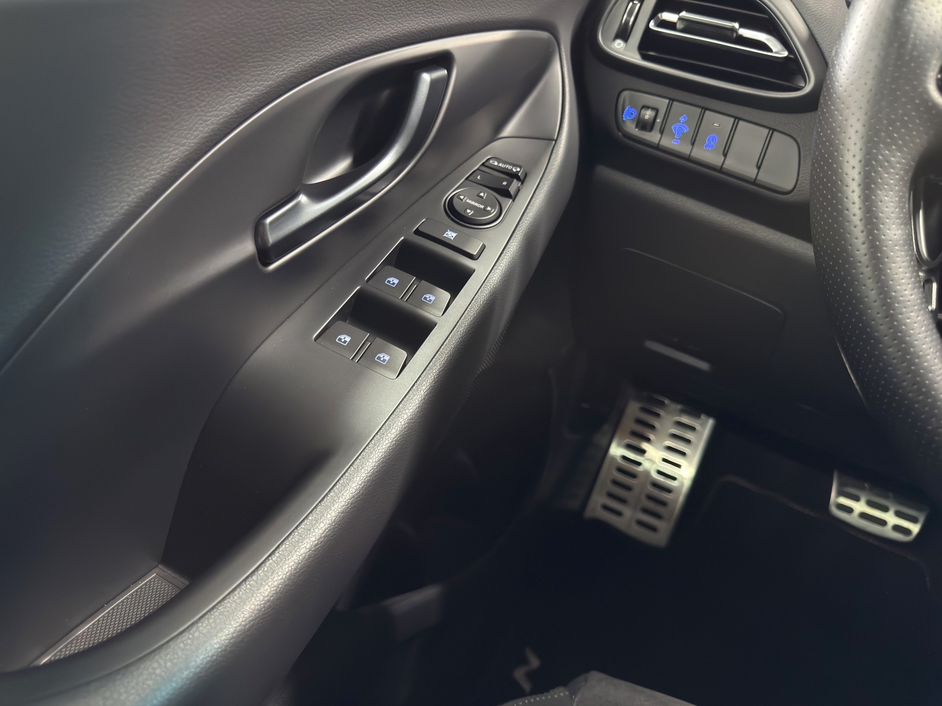 HYUNDAI i30 2.0 T-GDi N DCT-image-22