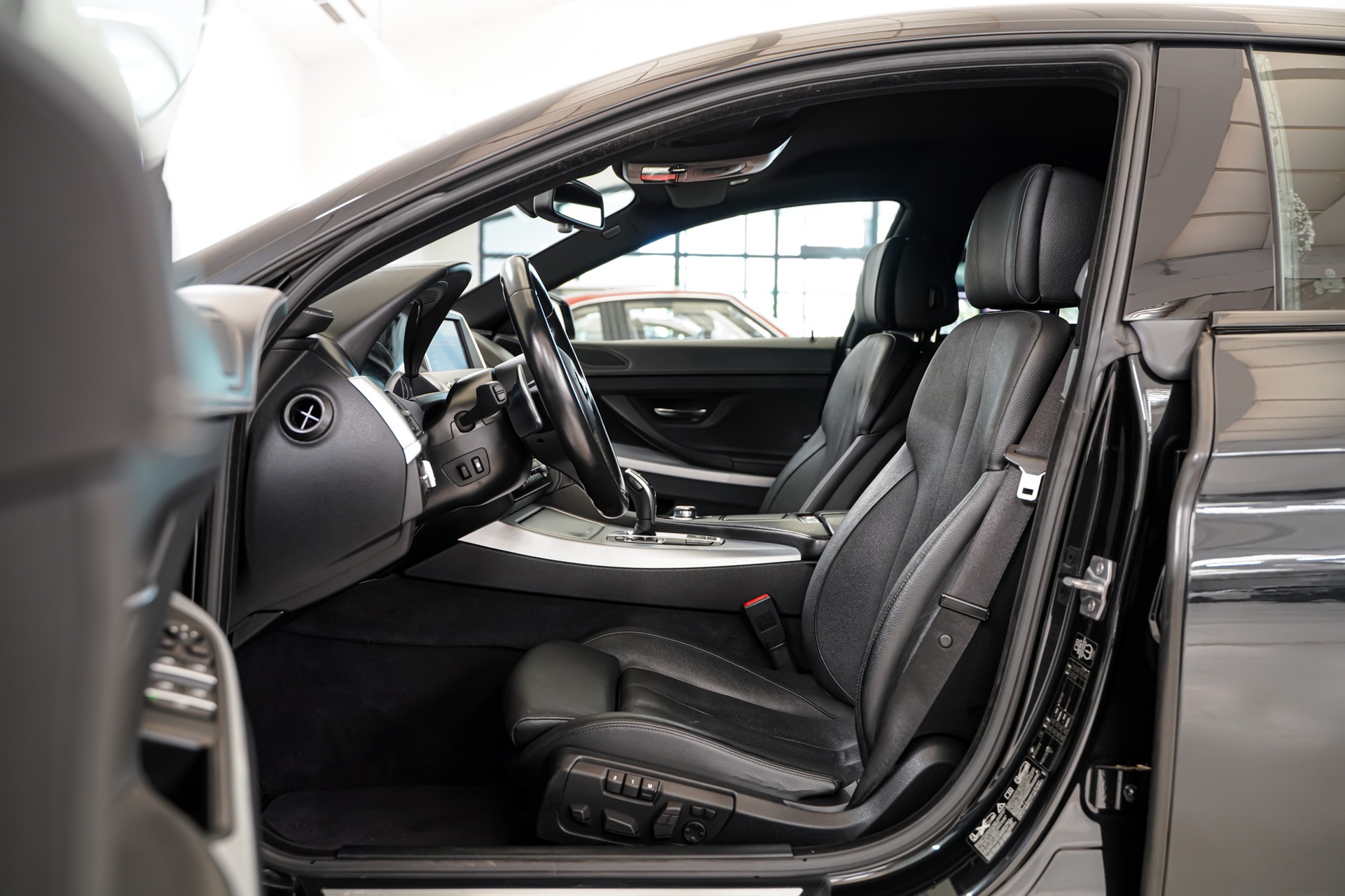 BMW 650i Gran Coupé xDrive-image-8