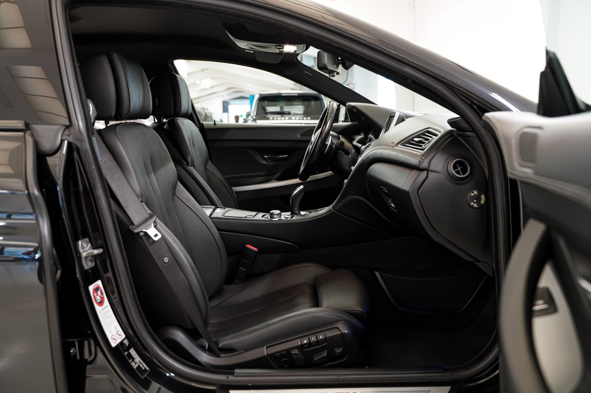 BMW 650i Gran Coupé xDrive-image-12