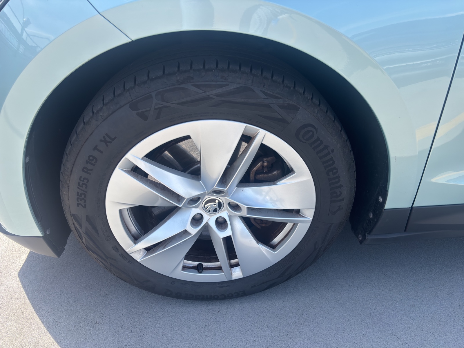SKODA Enyaq iV 80-image-7