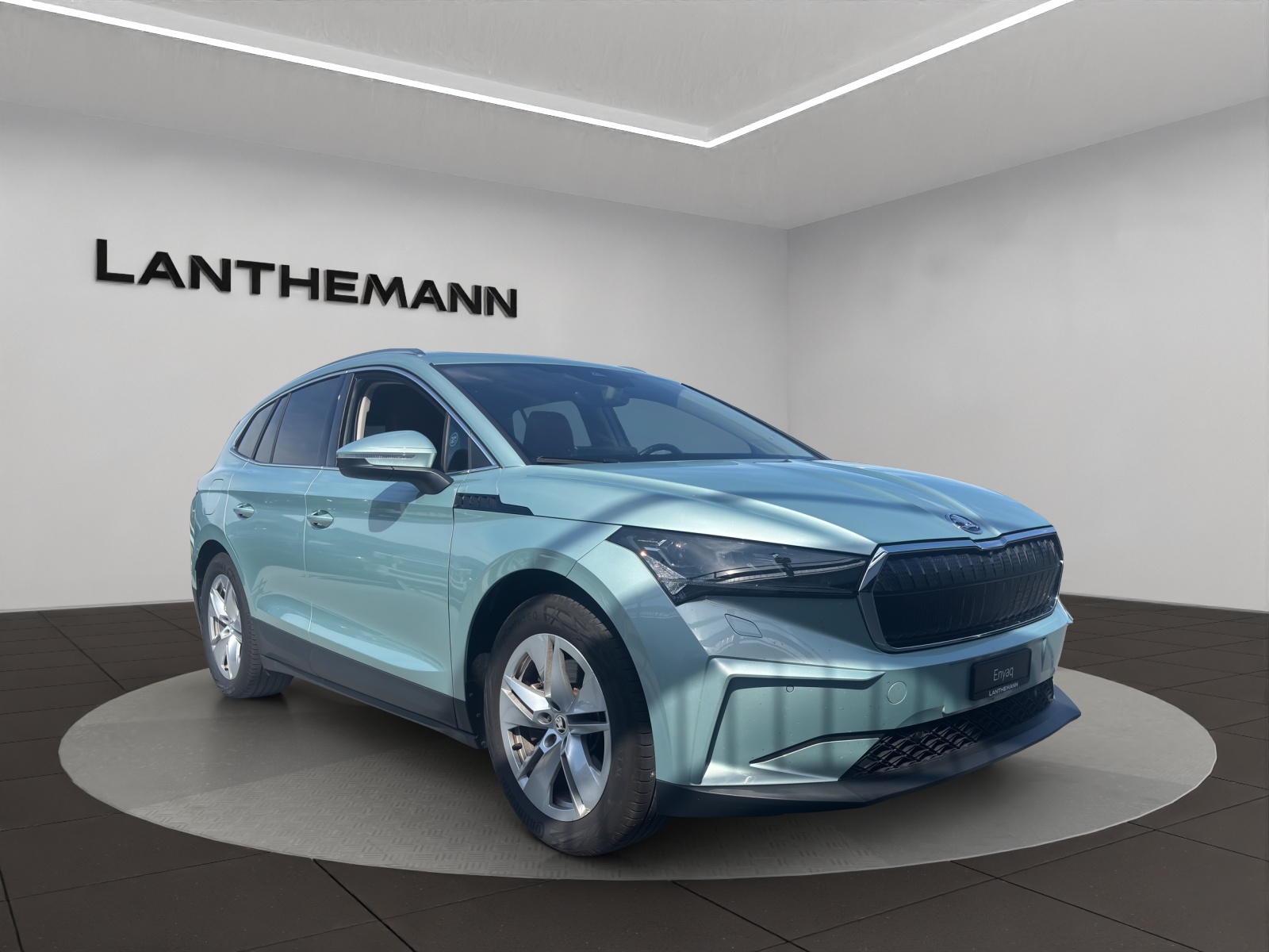 SKODA Enyaq iV 80-image-5