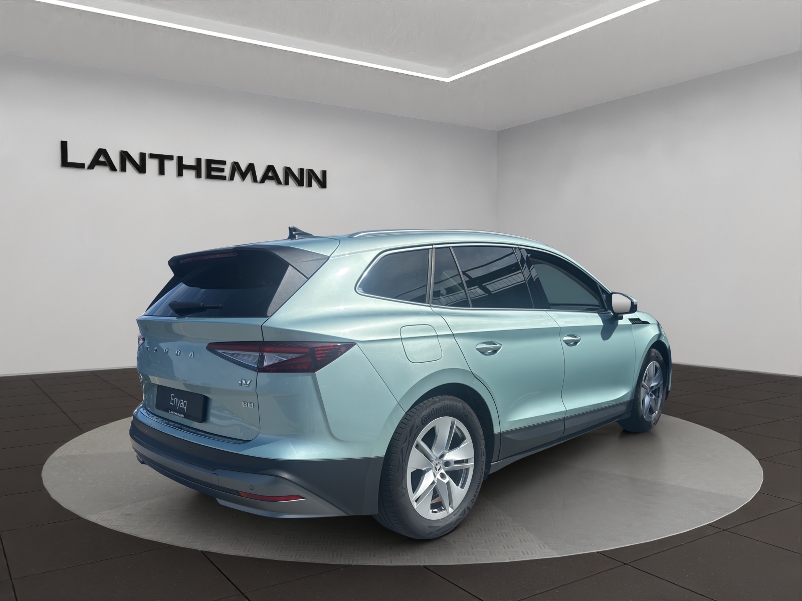 SKODA Enyaq iV 80-image-4
