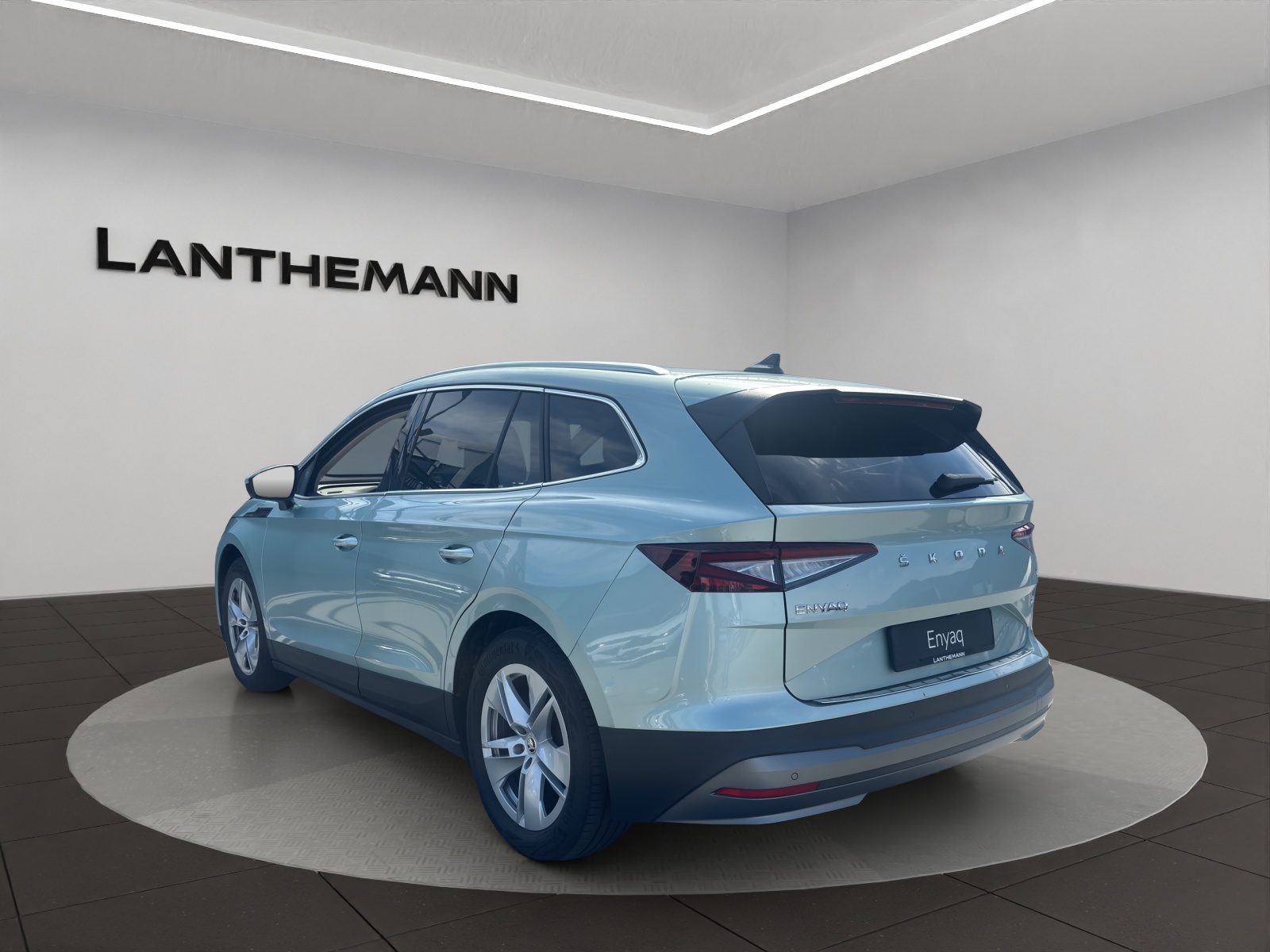 SKODA Enyaq iV 80-image-2
