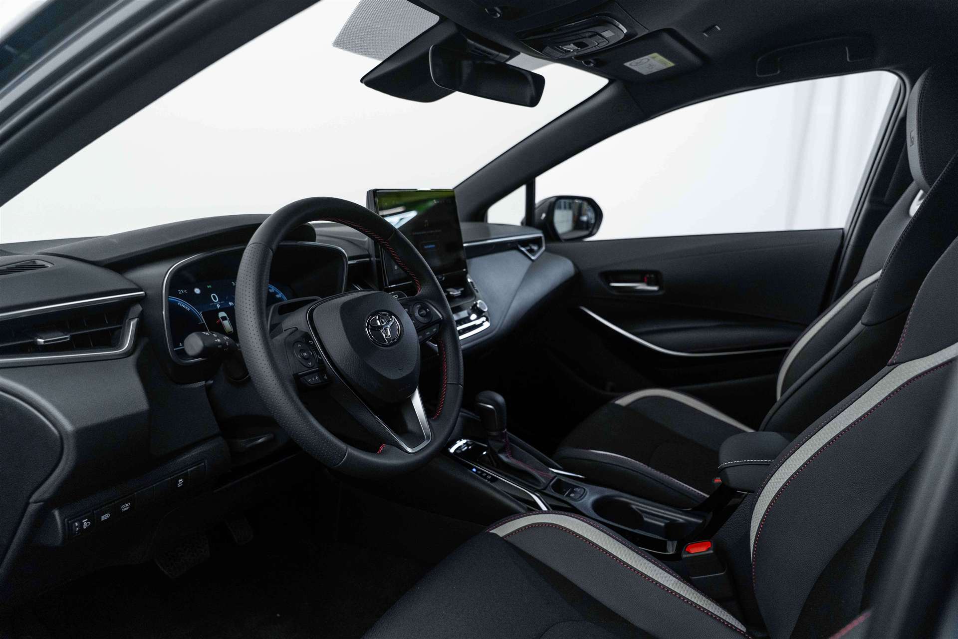 TOYOTA TOYOTA Corolla Touring Sports 2.0 HSD GR Sport e-CVT Automat-image-7
