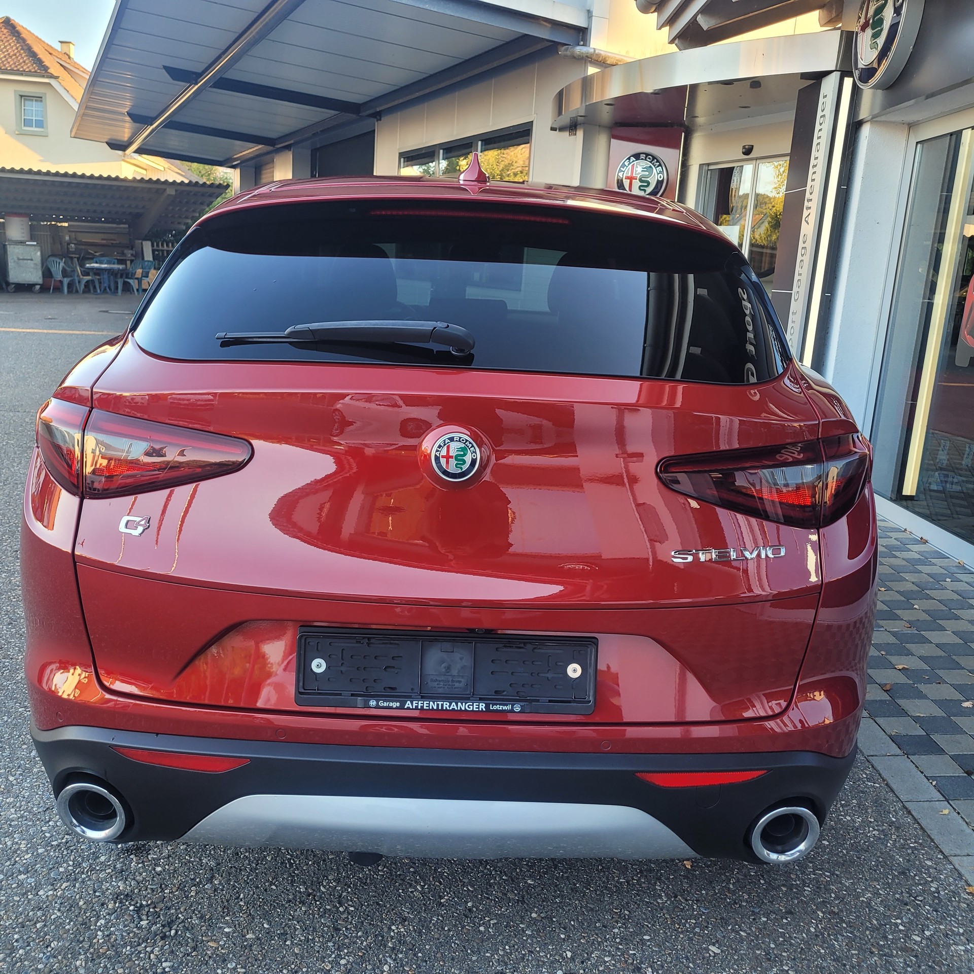 ALFA ROMEO Stelvio 2.0 Executive Q4 Automatic-image-3