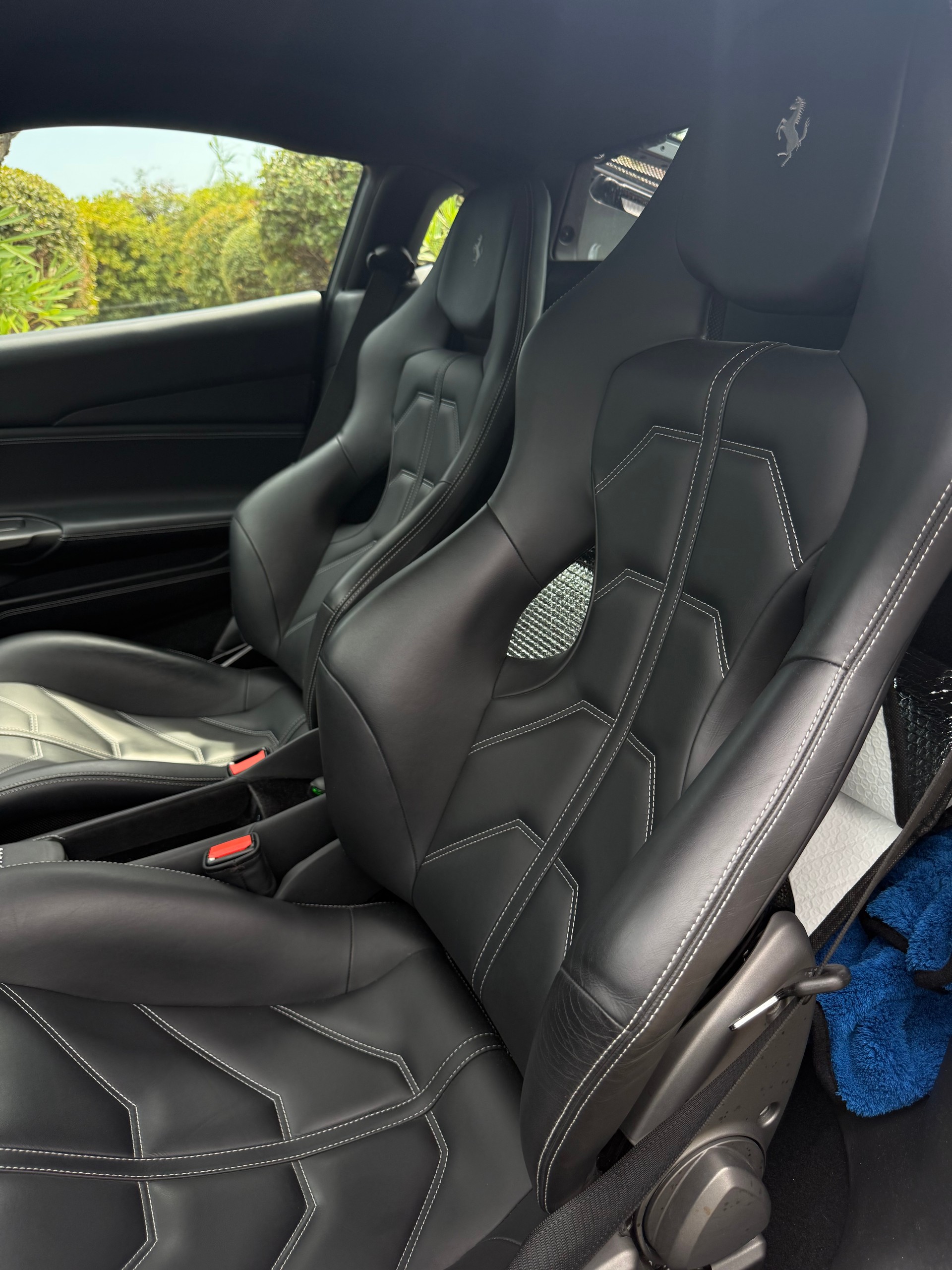 FERRARI FERRARI 488 GTB 3.9 V8 *FERRARI APPROVED OCTOBER 2027*-image-12