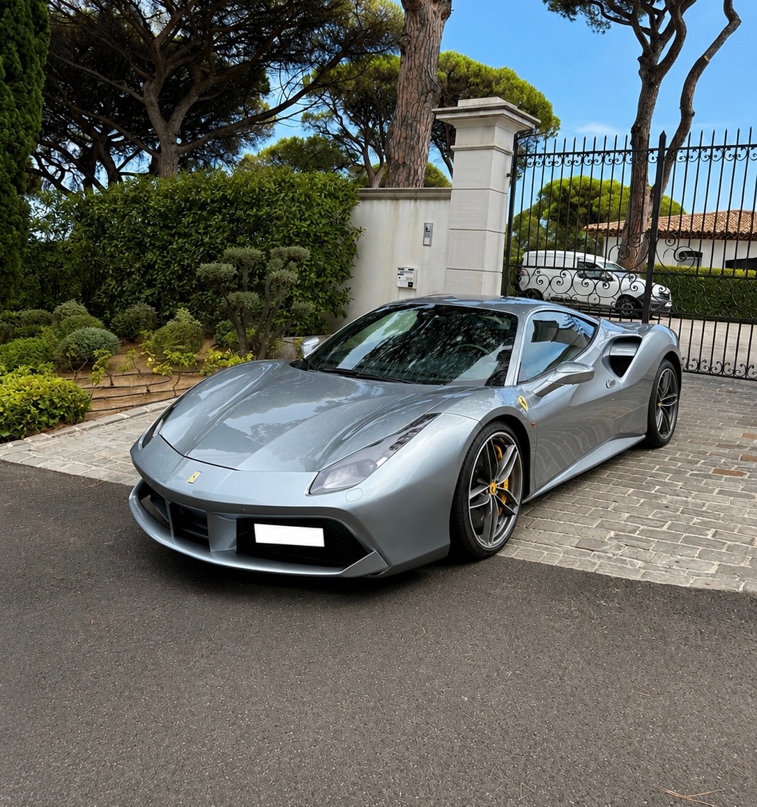 FERRARI FERRARI 488 GTB 3.9 V8 *FERRARI APPROVED OCTOBER 2027*-image-1