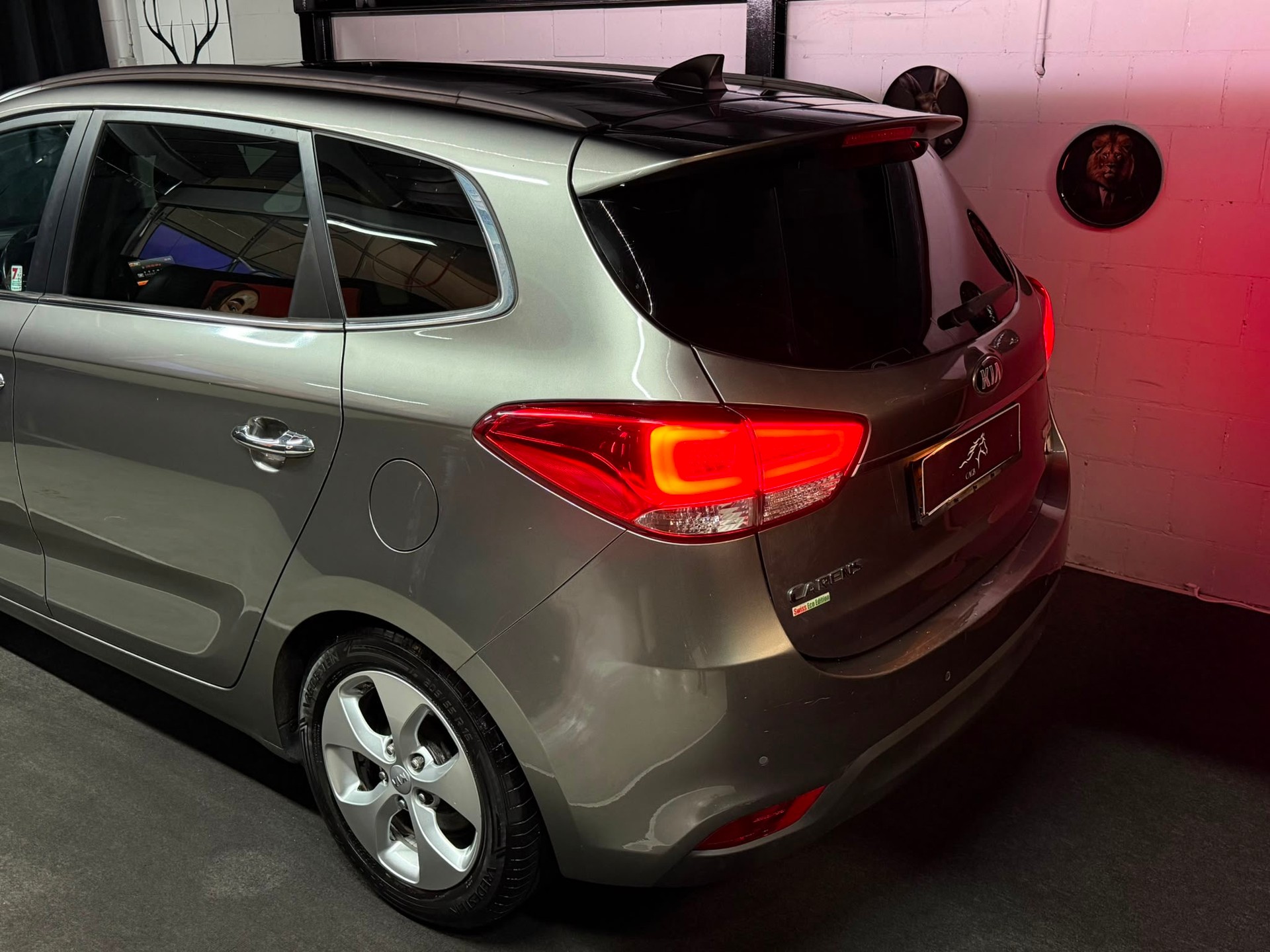 KIA Carens 1.6 GDI Swiss Eco Edition / 7 PLÄTZE /-image-12