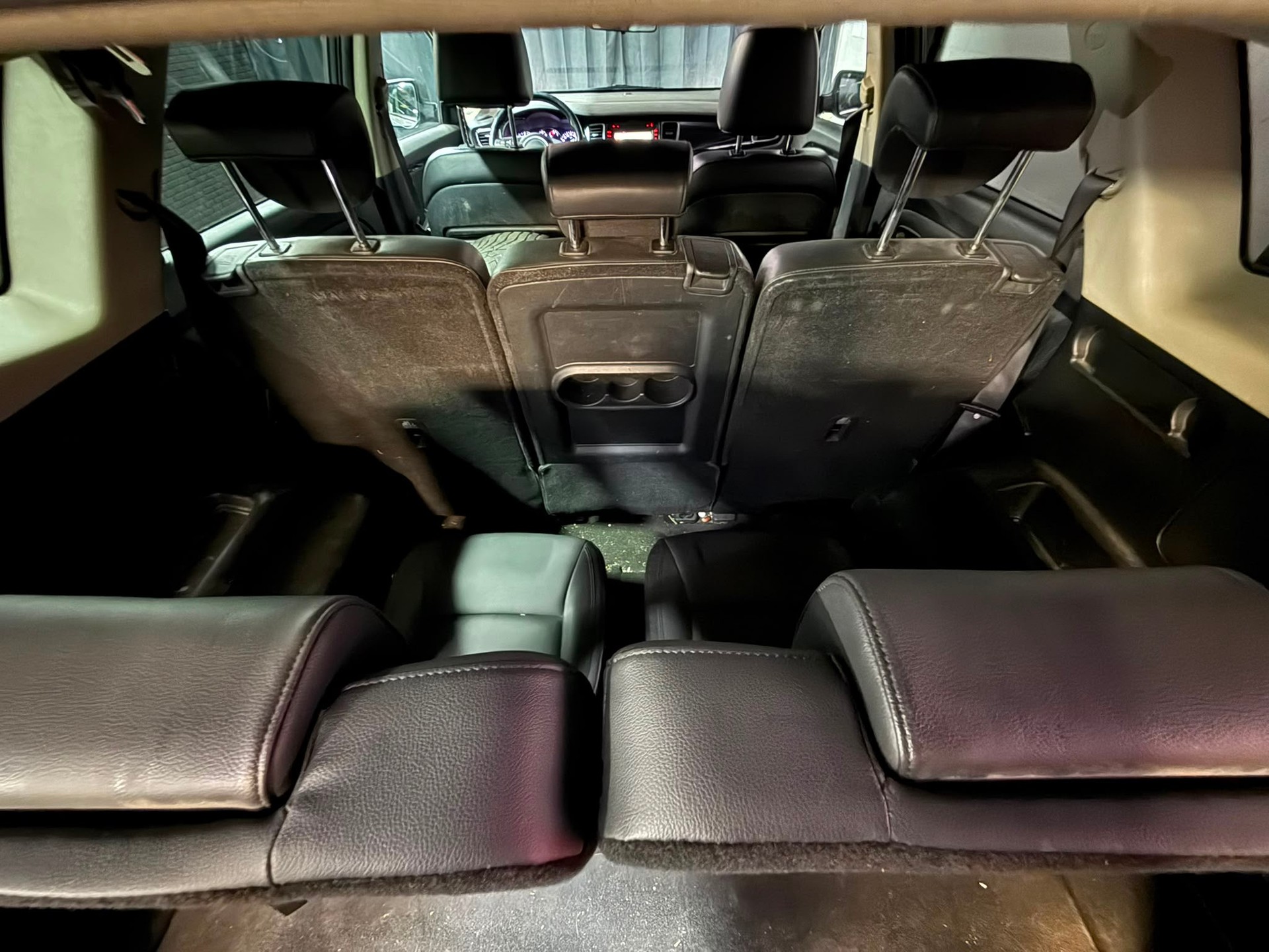KIA Carens 1.6 GDI Swiss Eco Edition / 7 PLÄTZE /-image-7