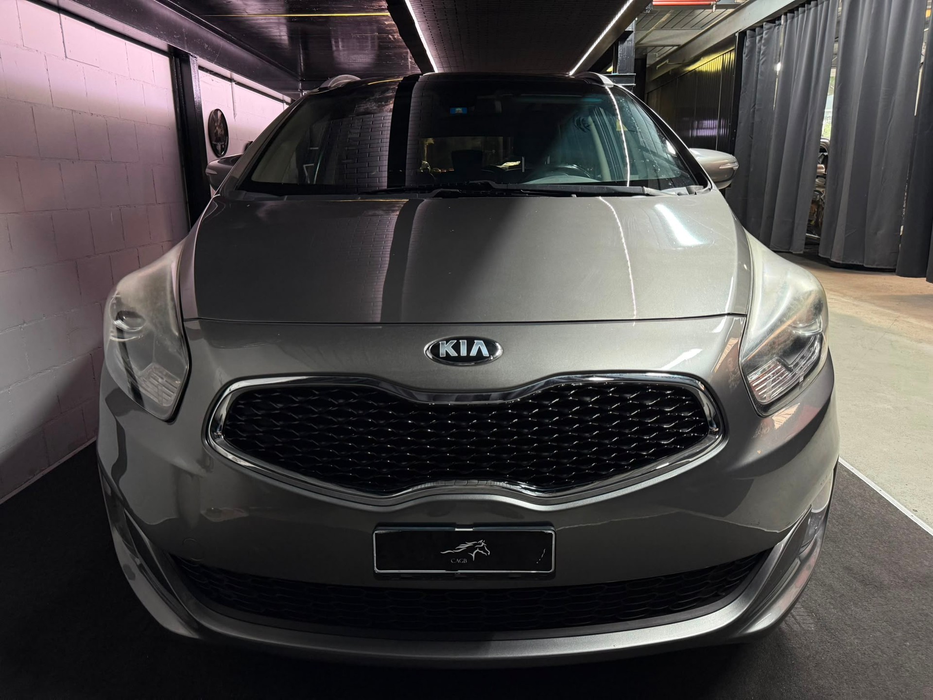 KIA Carens 1.6 GDI Swiss Eco Edition / 7 PLÄTZE /-image-3