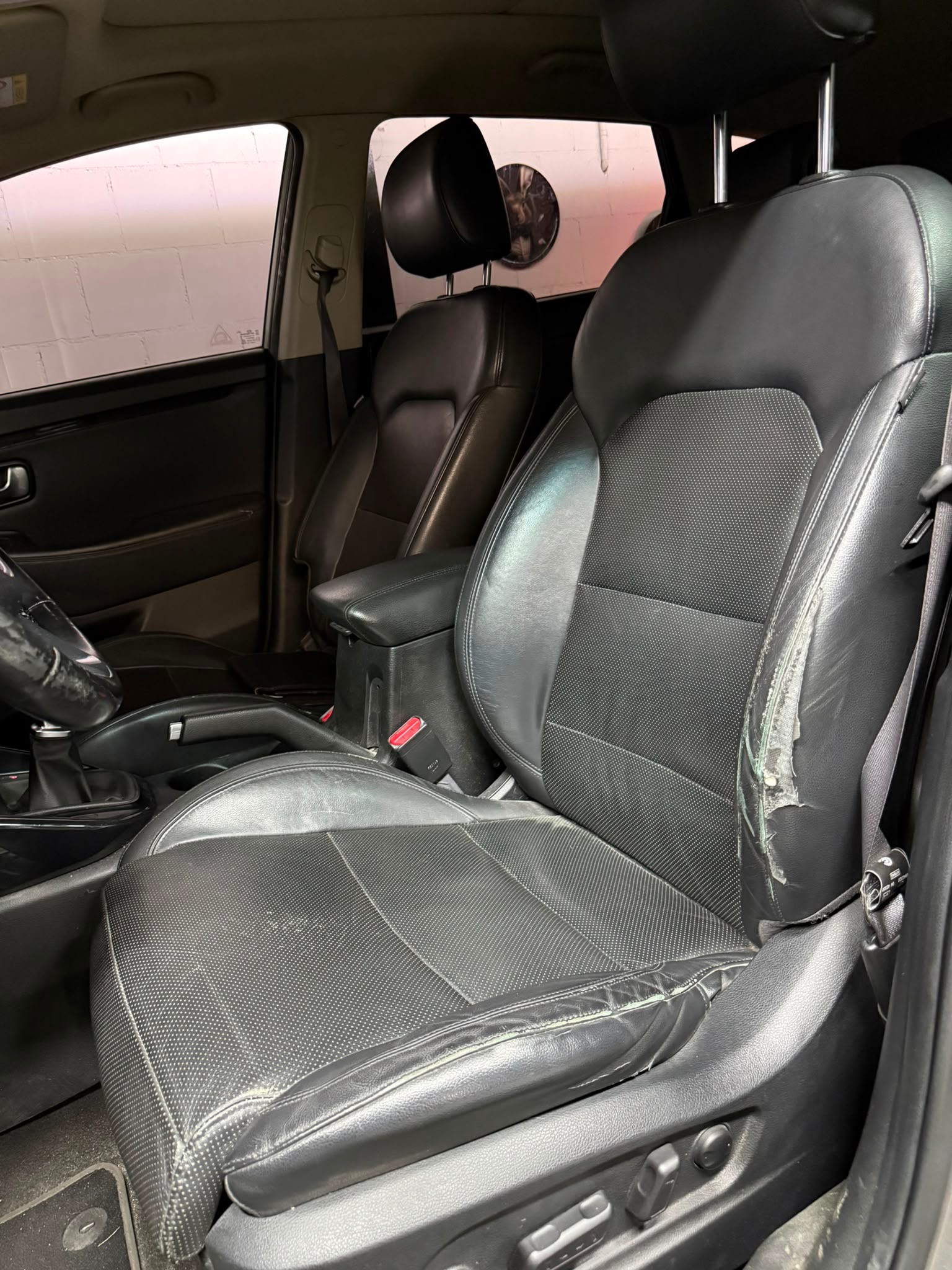 KIA Carens 1.6 GDI Swiss Eco Edition / 7 PLÄTZE /-image-6