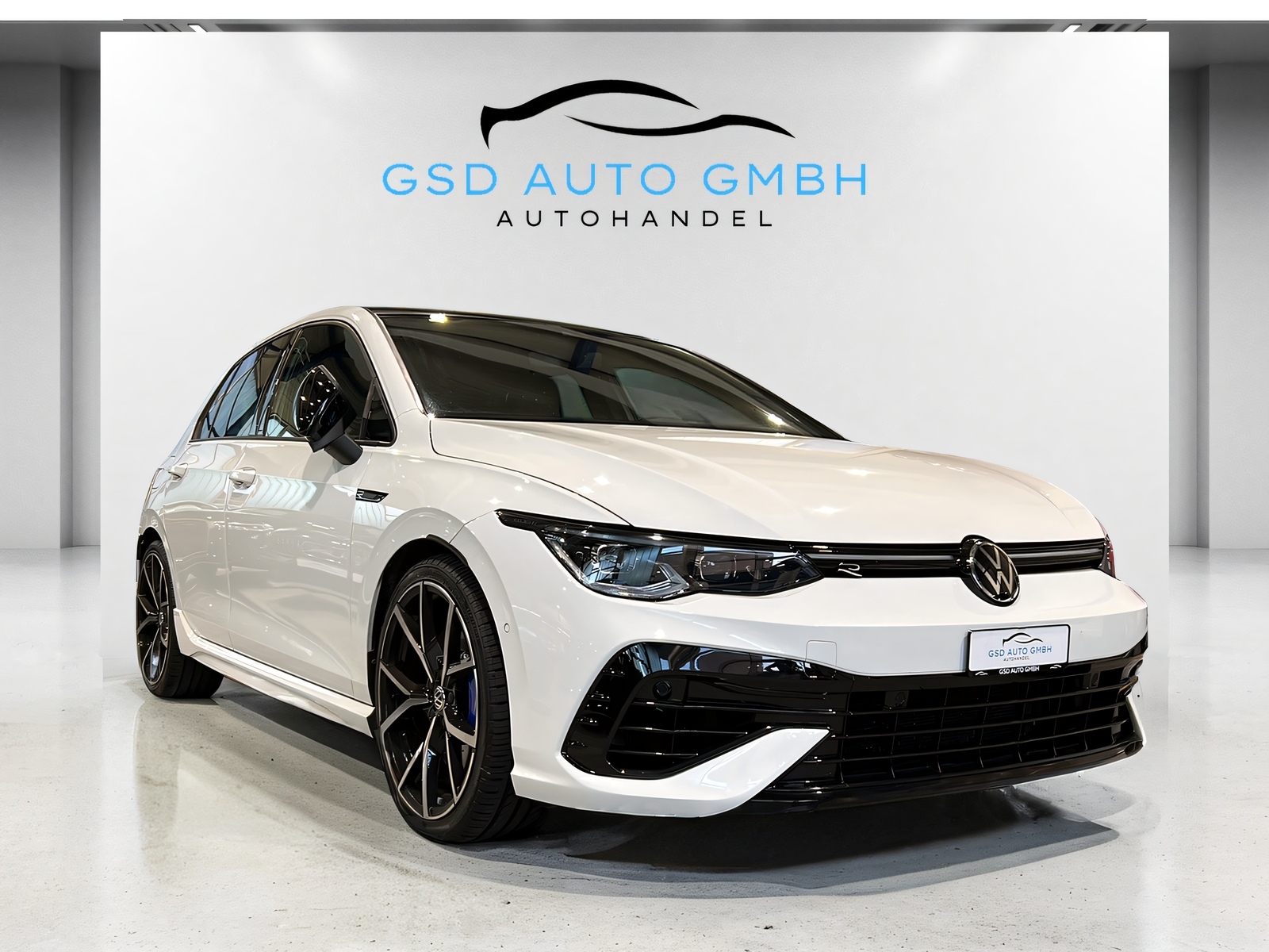 VW Golf 2.0 TSI R DSG 4Motion**Panodach,Tempomat ACC**-image-5