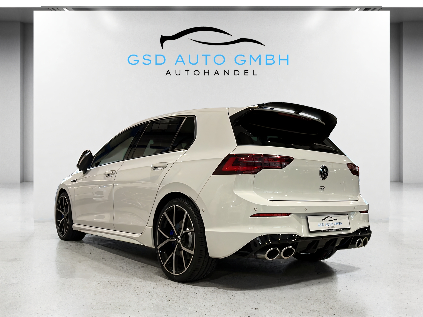VW Golf 2.0 TSI R DSG 4Motion**Panodach,Tempomat ACC**-image-2