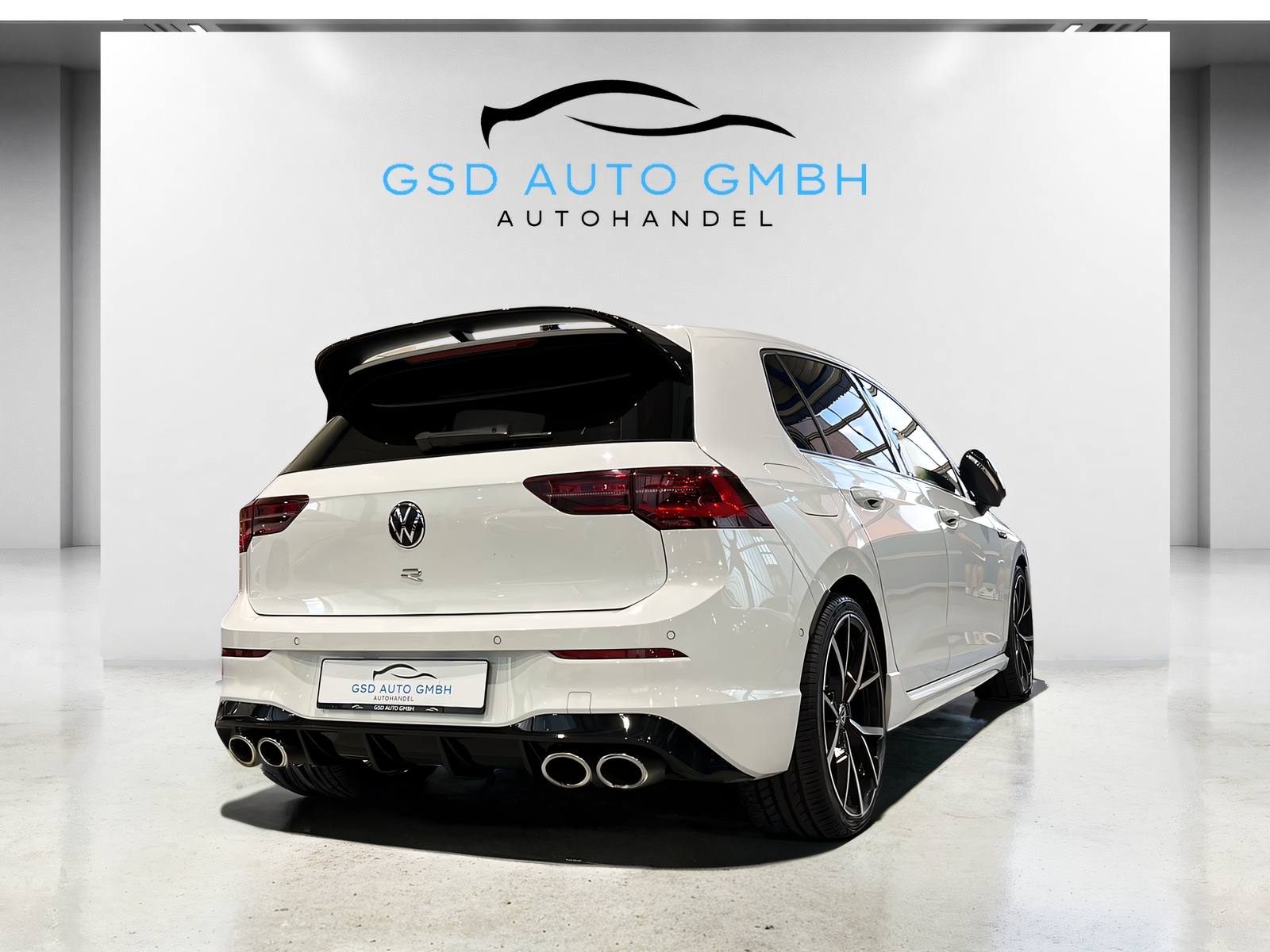 VW Golf 2.0 TSI R DSG 4Motion**Panodach,Tempomat ACC**-image-4