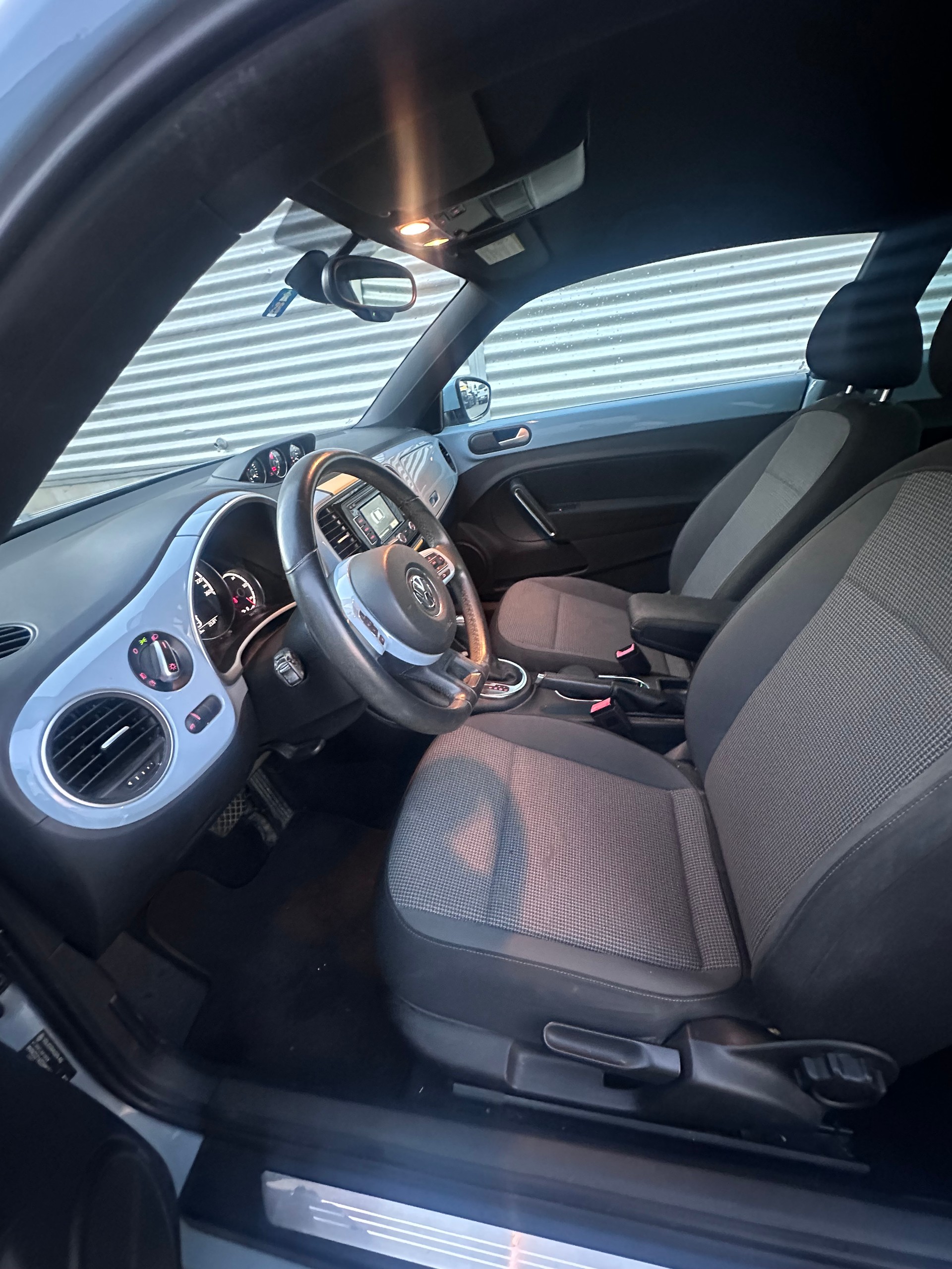 VW Beetle 1.2 TSI Design DSG, Automat, Tempomat, Klima, Sitzheizung, Ab MFK-image-6