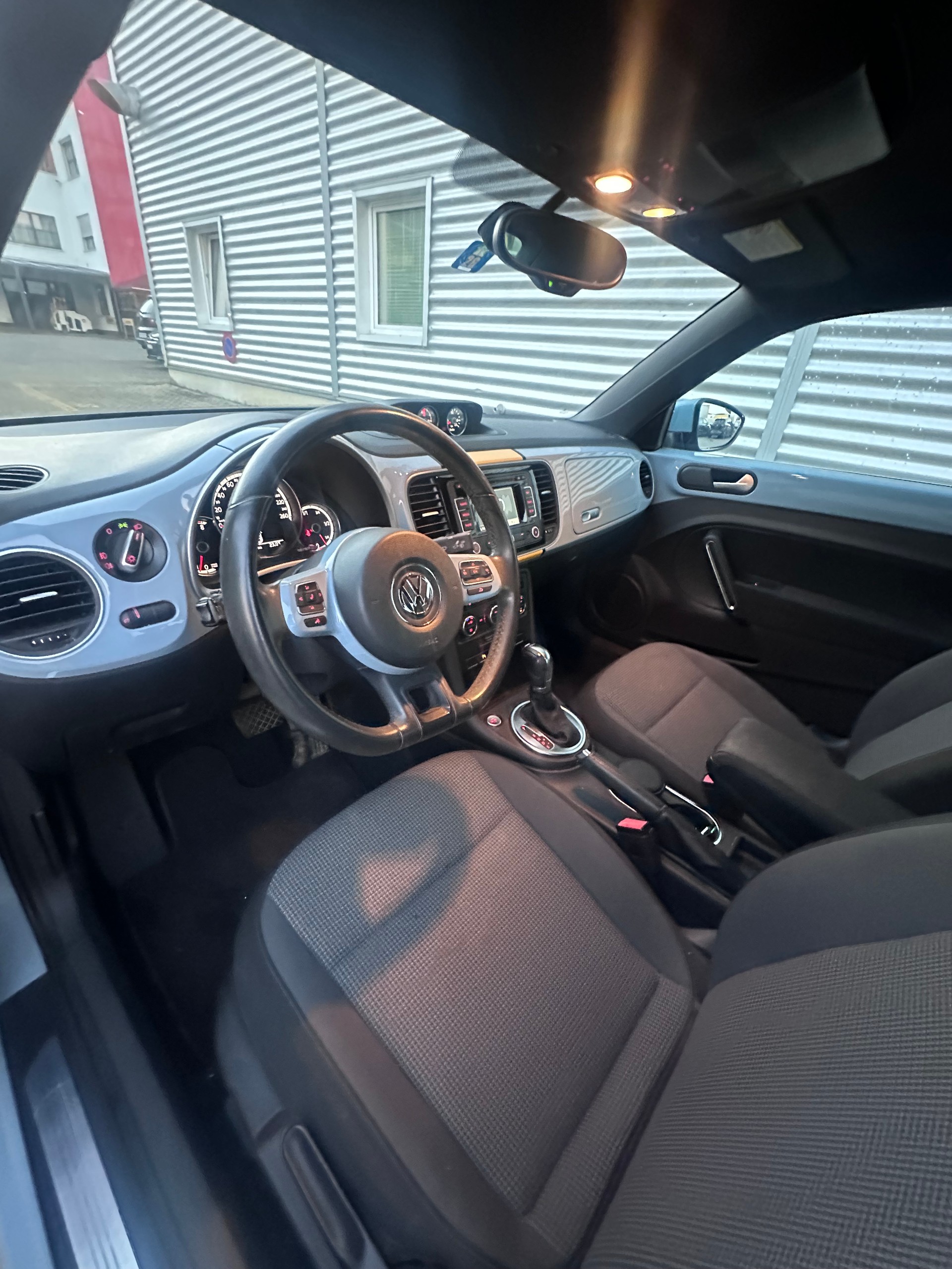 VW Beetle 1.2 TSI Design DSG, Automat, Tempomat, Klima, Sitzheizung, Ab MFK-image-7
