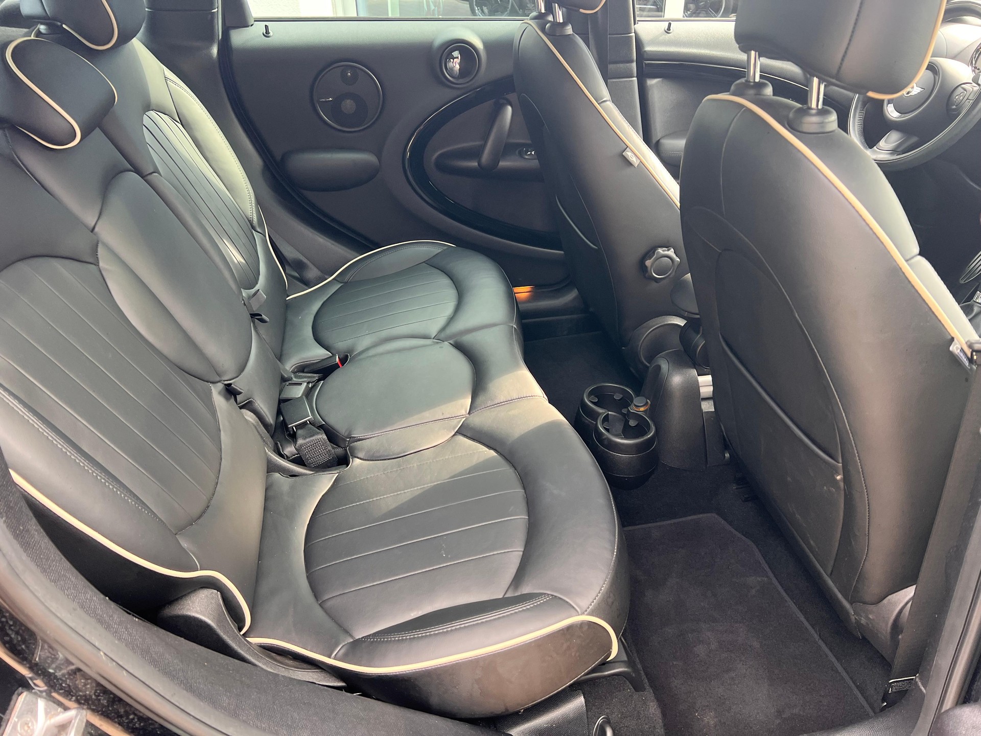 MINI Countryman R60 1.6i Cooper S ALL4-image-11