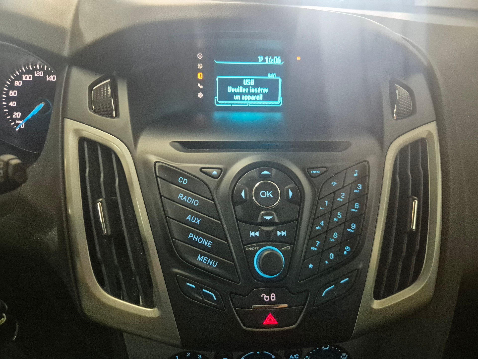 FORD Focus 1.0 SCTi Carving-image-10