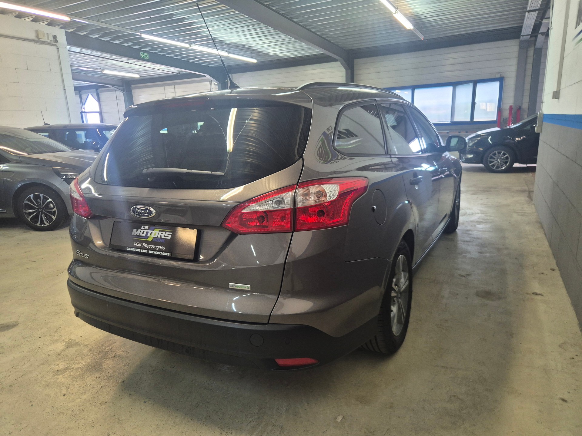 FORD Focus 1.0 SCTi Carving-image-3