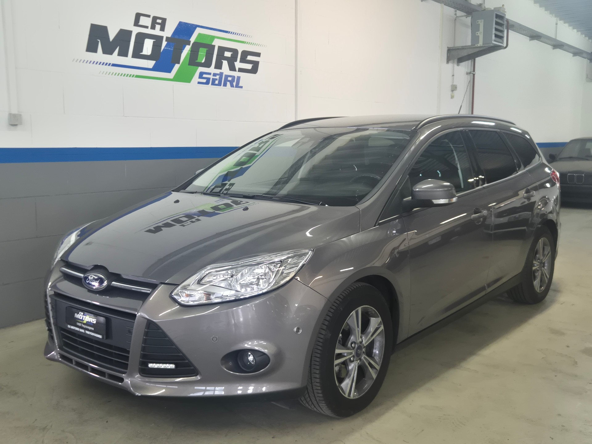 FORD Focus 1.0 SCTi Carving-image-0
