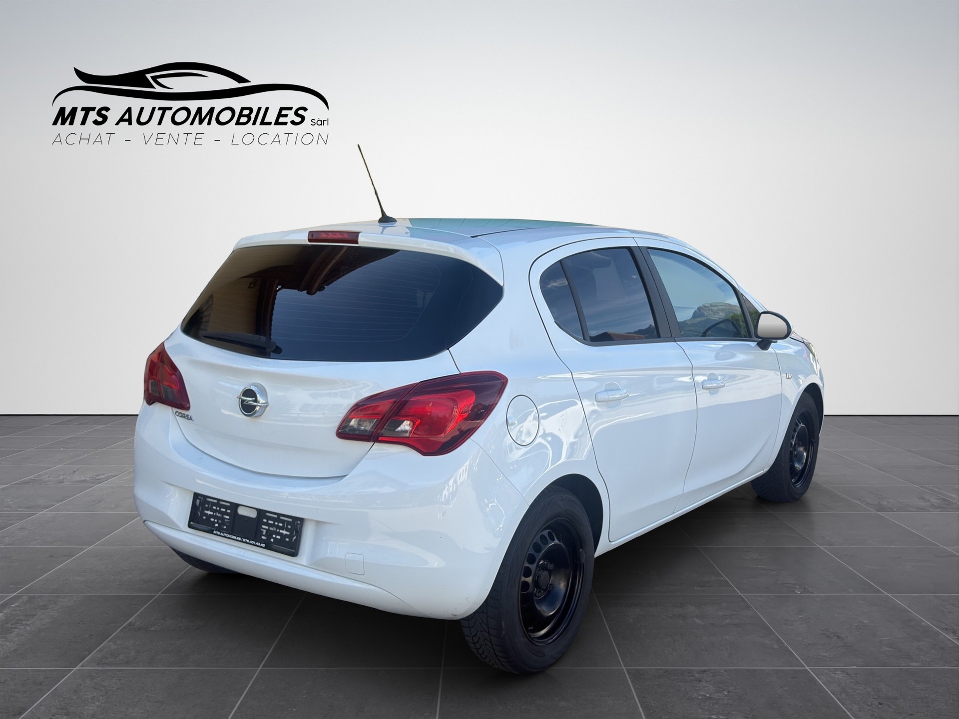 OPEL Corsa 1.4 TP Enjoy Automatique-image-5
