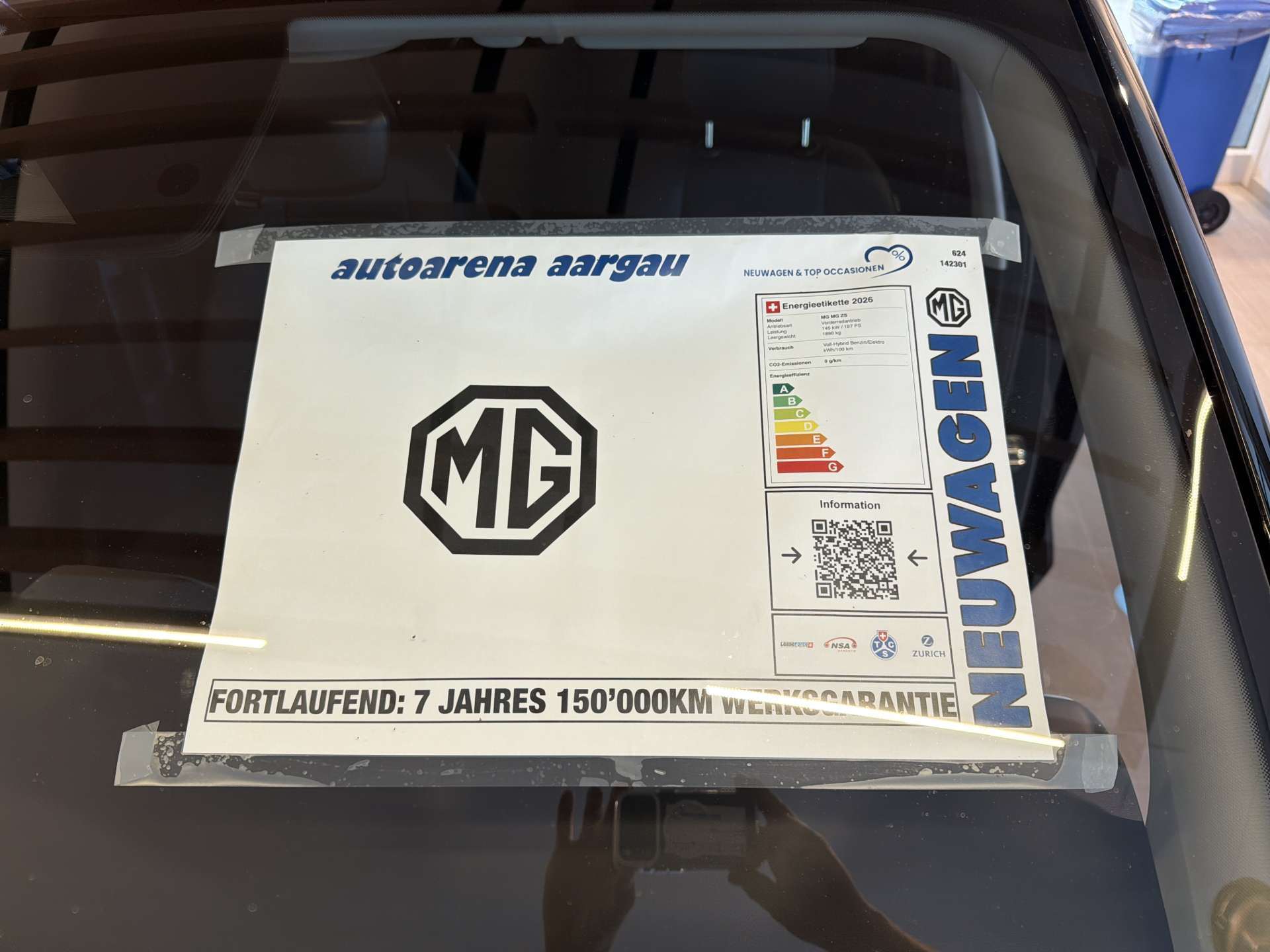 MG ZS 1.5 HEV Luxury Automat-image-3