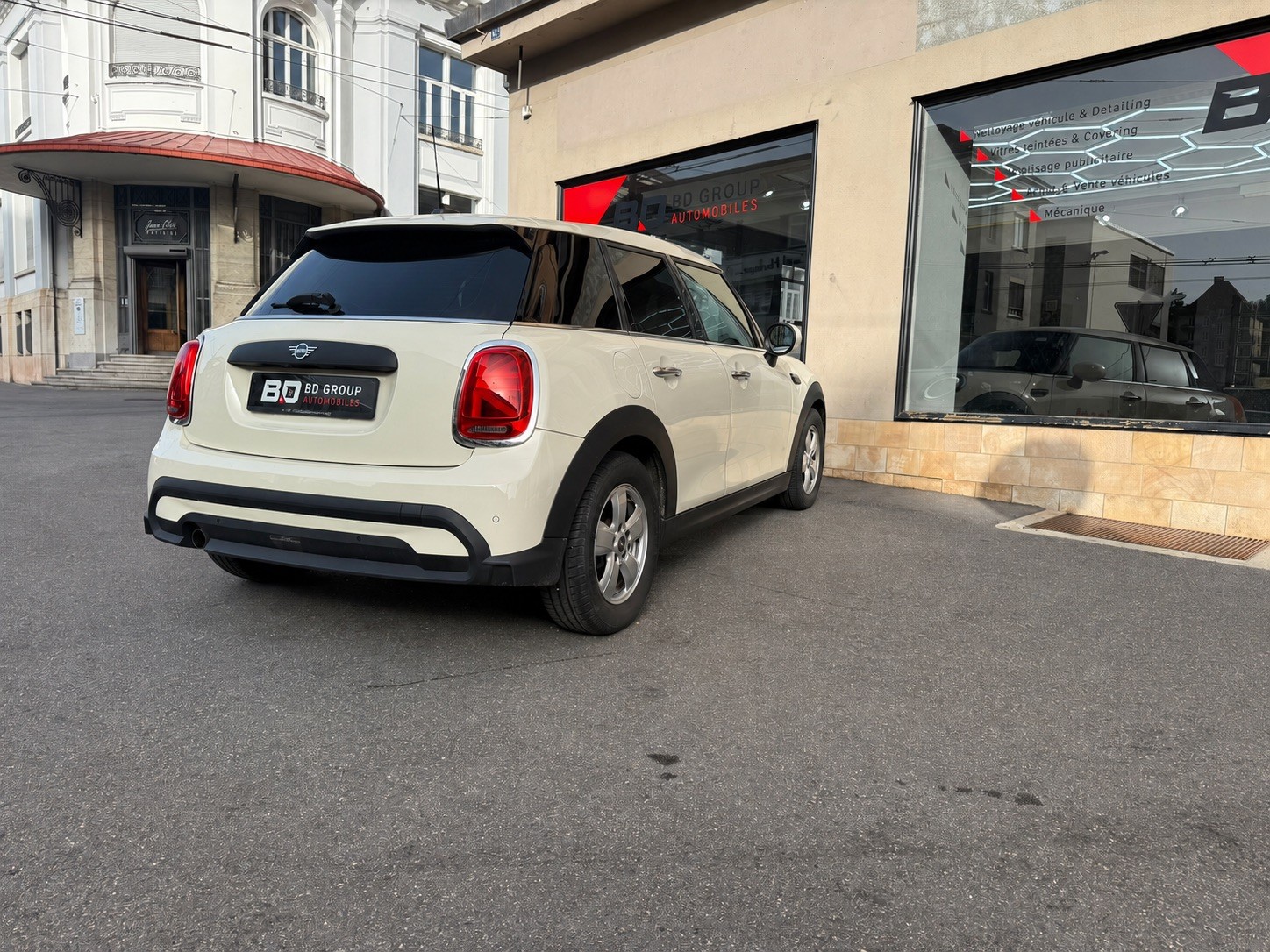MINI One-image-7